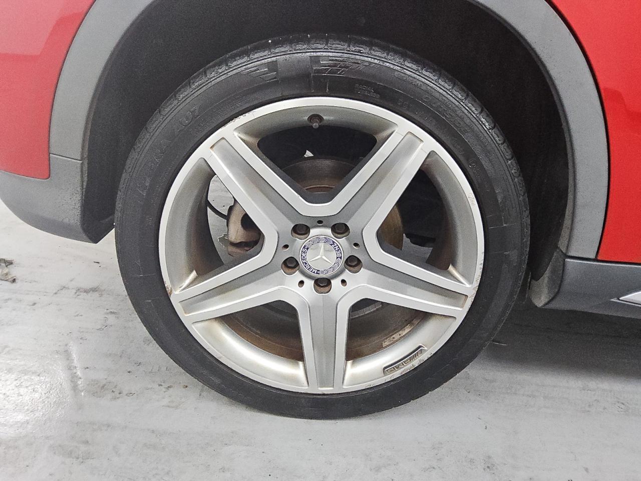 2015 Mercedes-benz Gla 250 4matic Red vin: WDCTG4GB5FJ095739 Damage: Right Rear Wheel, Curb Rash, > 12 Inches