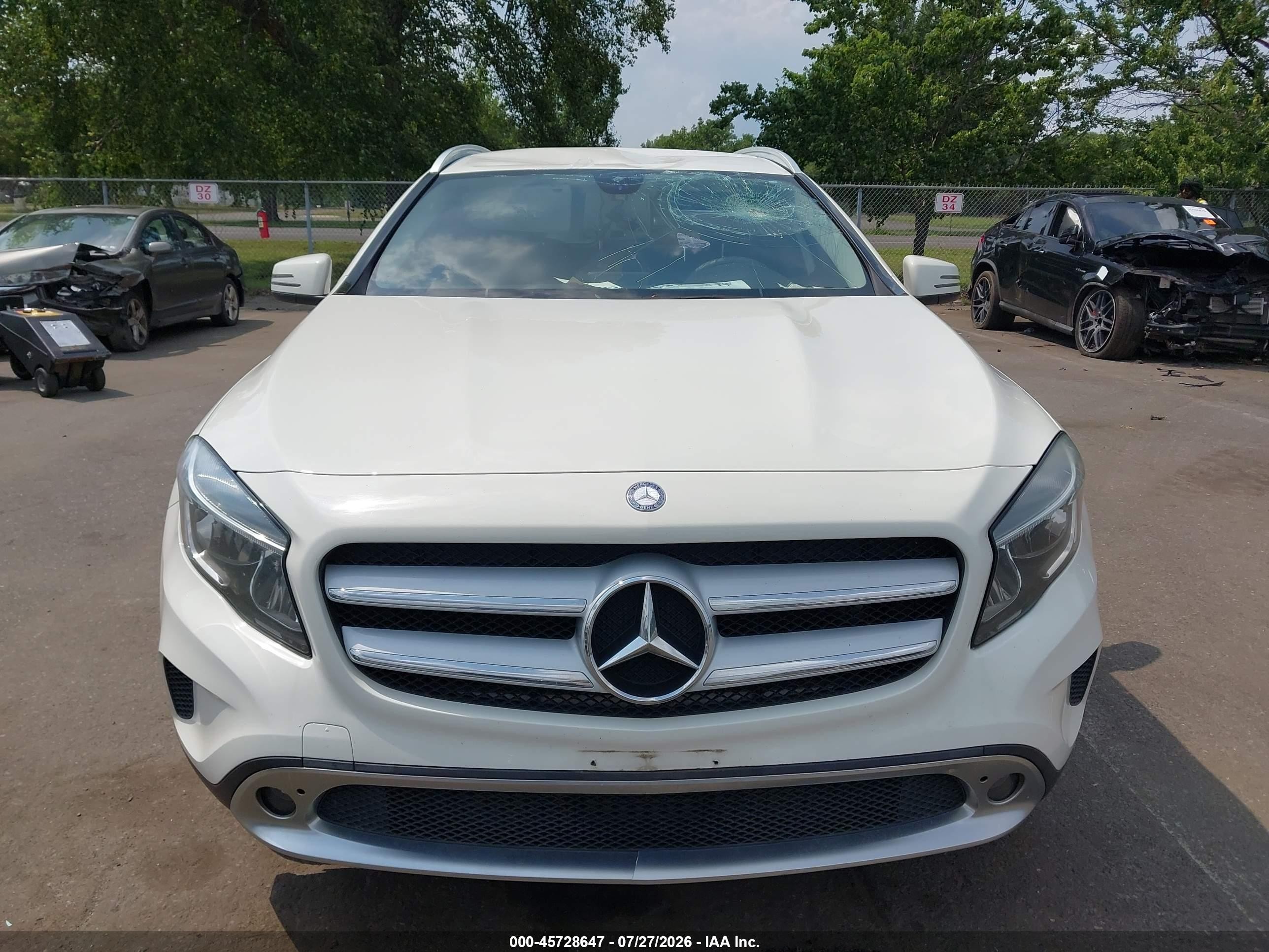 2015 Mercedes-benz Gla 250 4matic White vin: WDCTG4GB5FJ119005