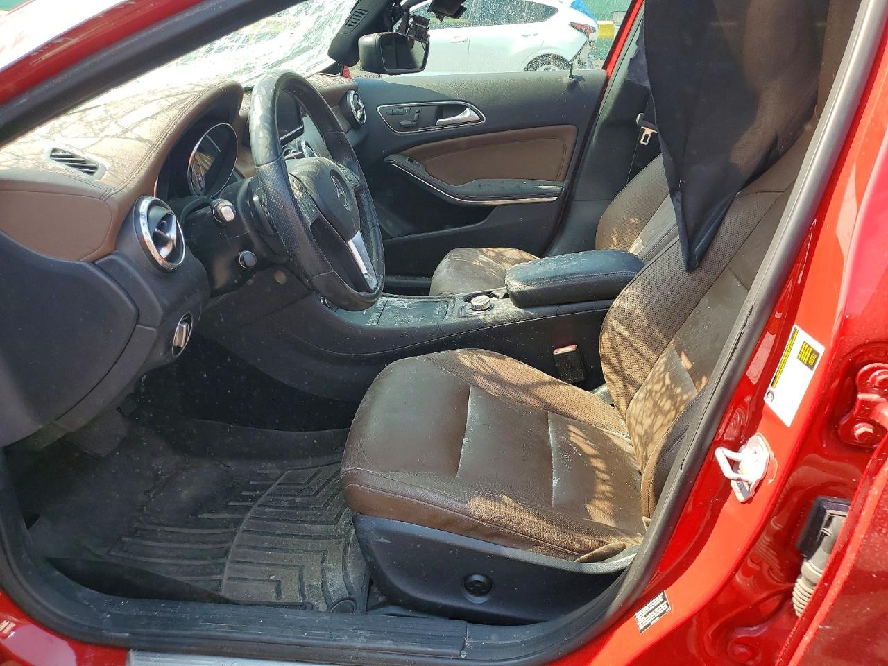 2015 Mercedes-benz Gla 250 4matic Красный vin: WDCTG4GB5FJ126083