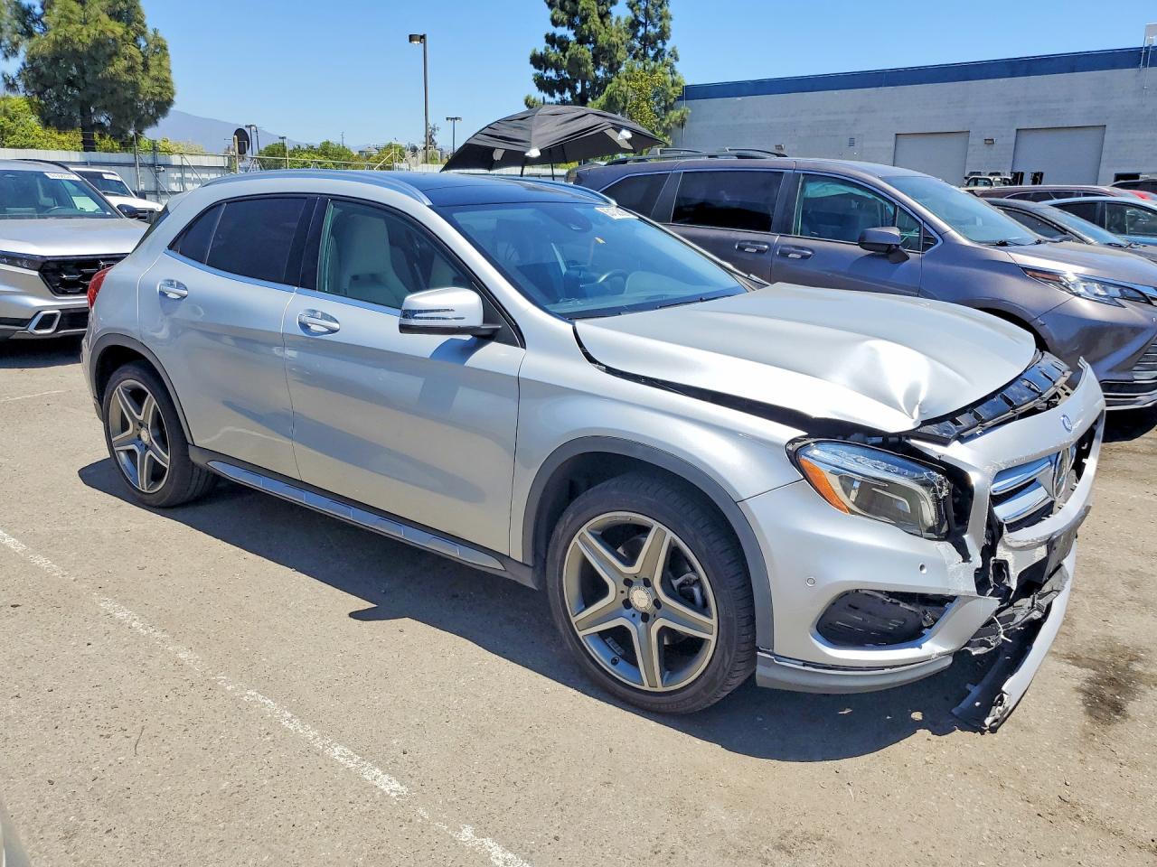2015 Mercedes-benz Gla 250 4matic Silver vin: WDCTG4GB5FJ178085