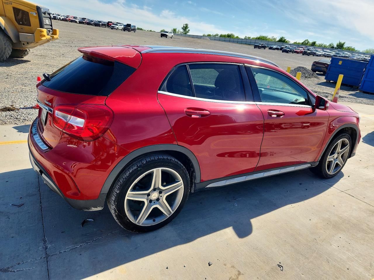 2015 Mercedes-benz Gla 250 4matic Red vin: WDCTG4GB6FJ077248