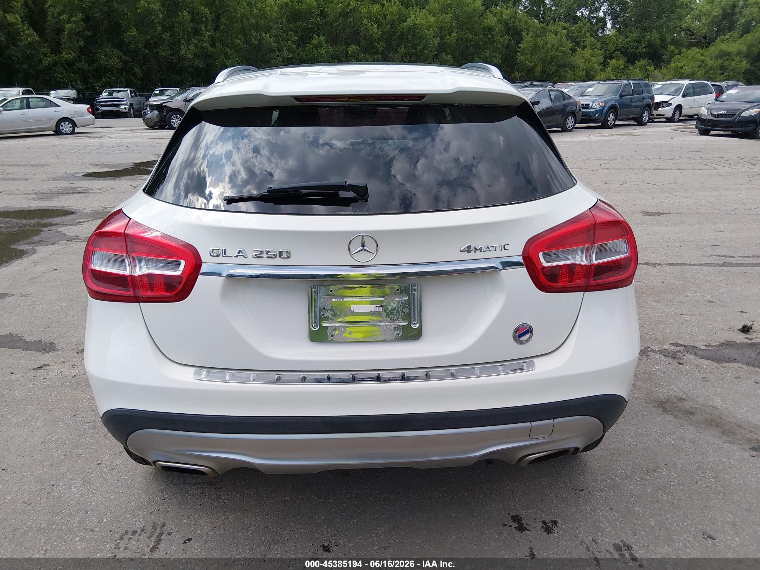 2015 Mercedes-benz Gla 250 4matic White vin: WDCTG4GB6FJ126304