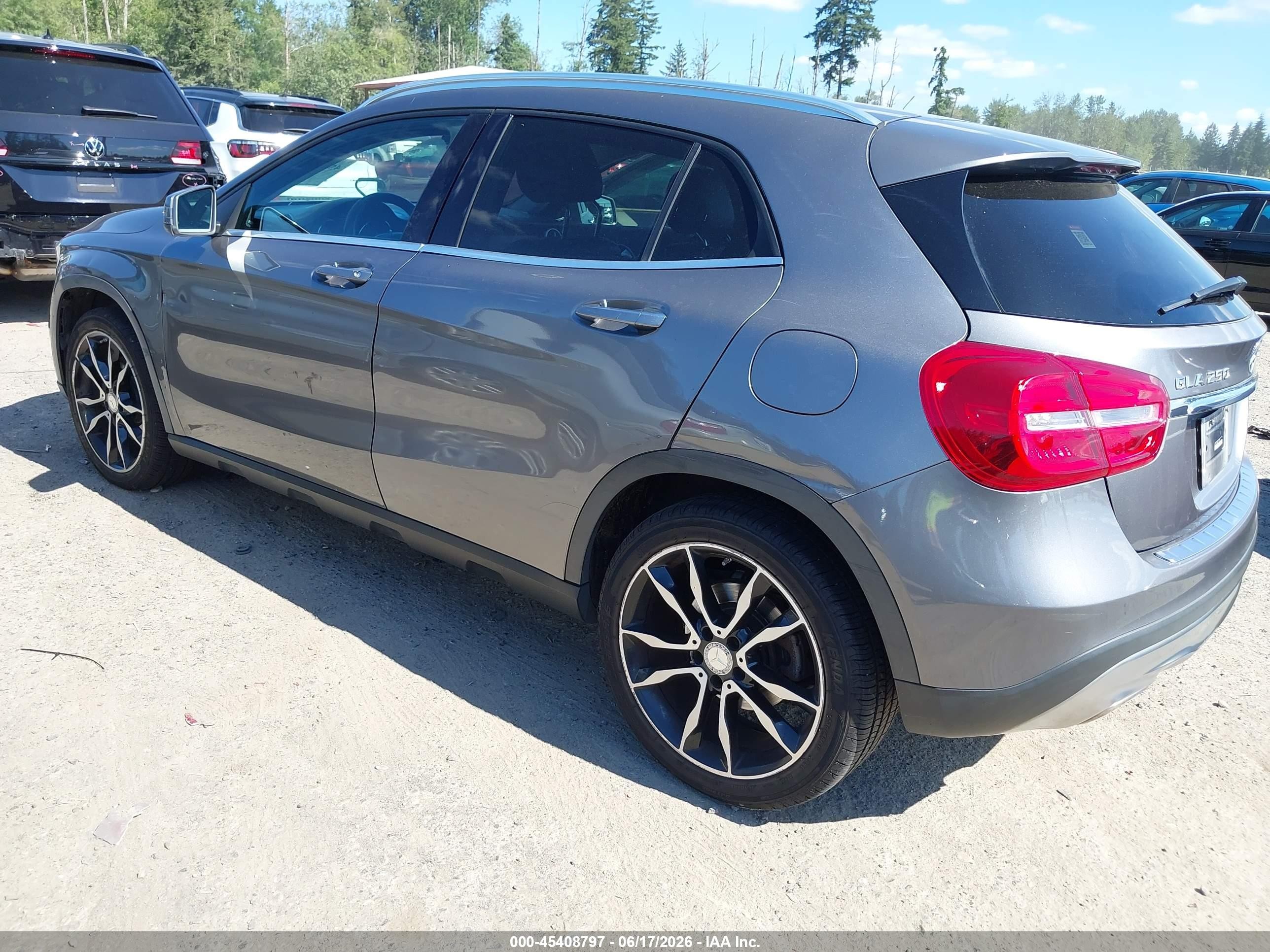 2015 Mercedes-benz Gla 250 4matic Gray vin: WDCTG4GB6FJ171789