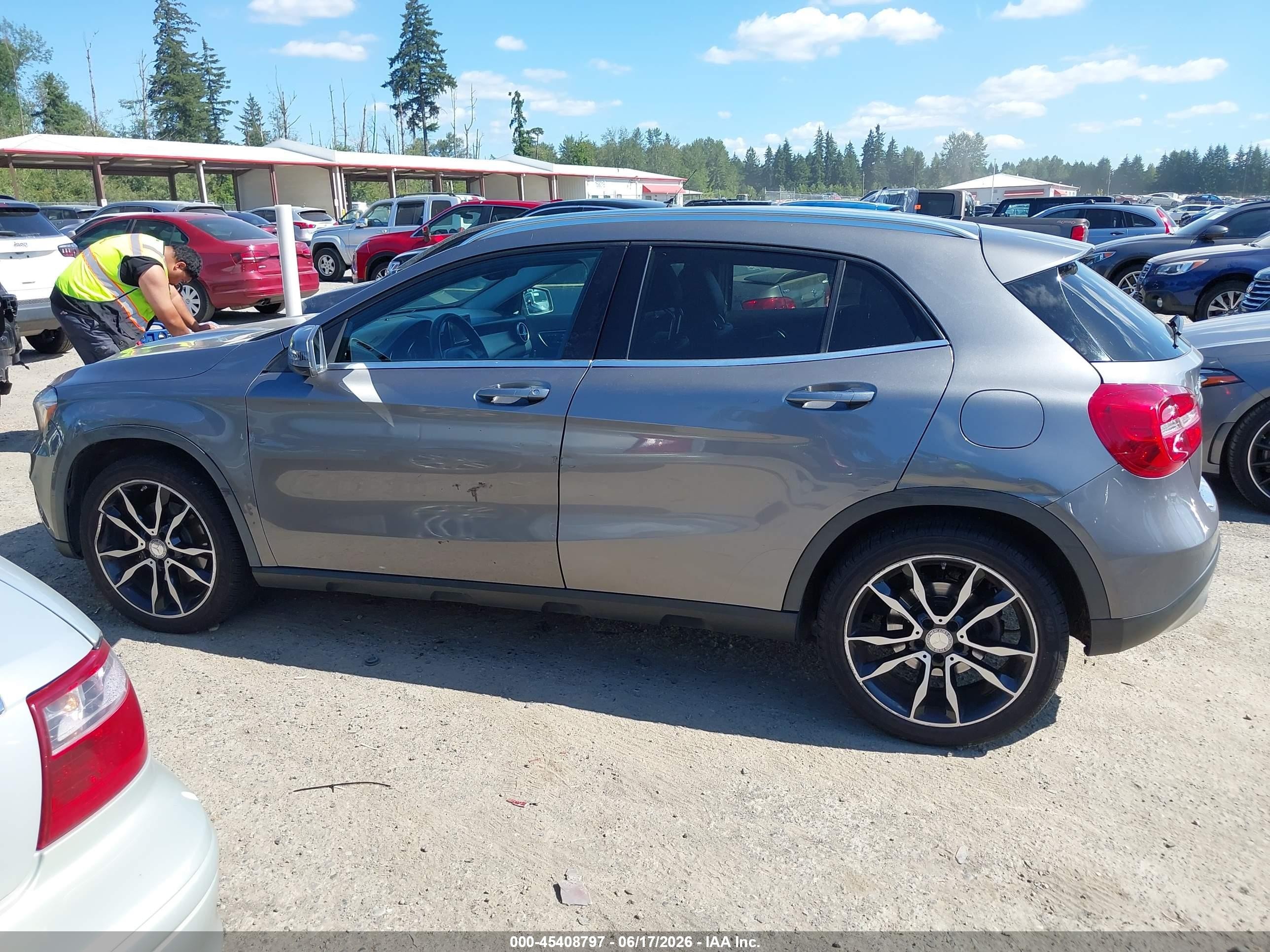 2015 Mercedes-benz Gla 250 4matic Gray vin: WDCTG4GB6FJ171789