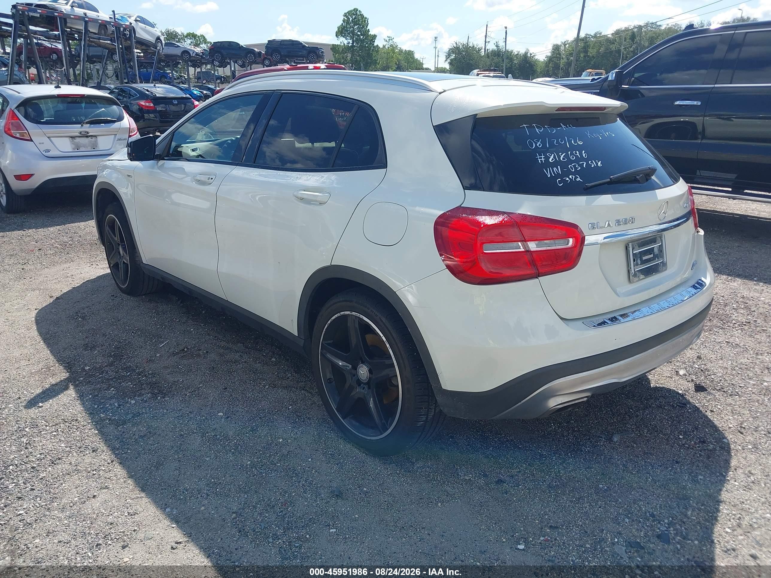 2015 Mercedes-benz Gla 250 4matic White vin: WDCTG4GB7FJ037518