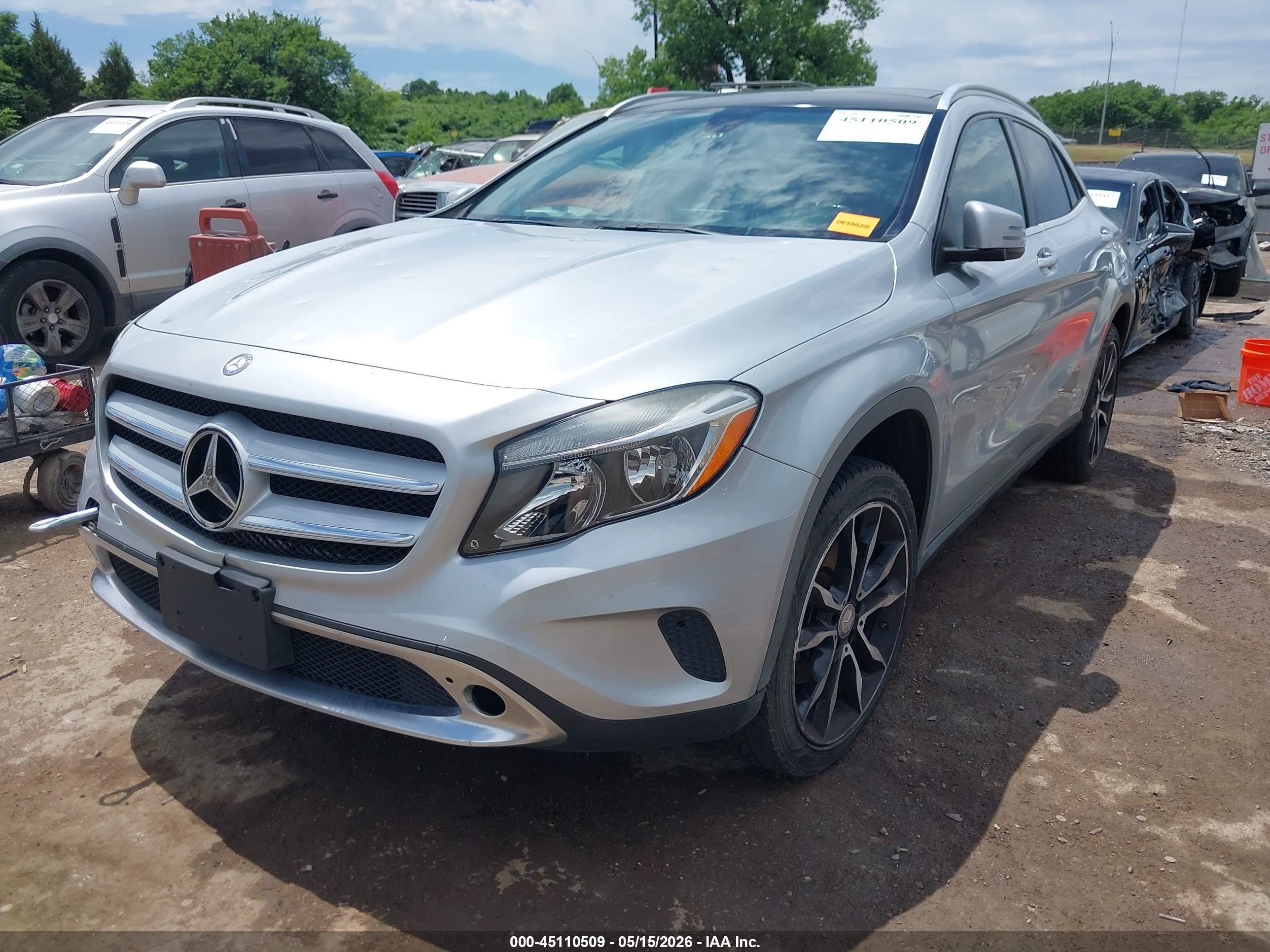 2015 Mercedes-benz Gla 250 4matic Silver vin: WDCTG4GB7FJ178721