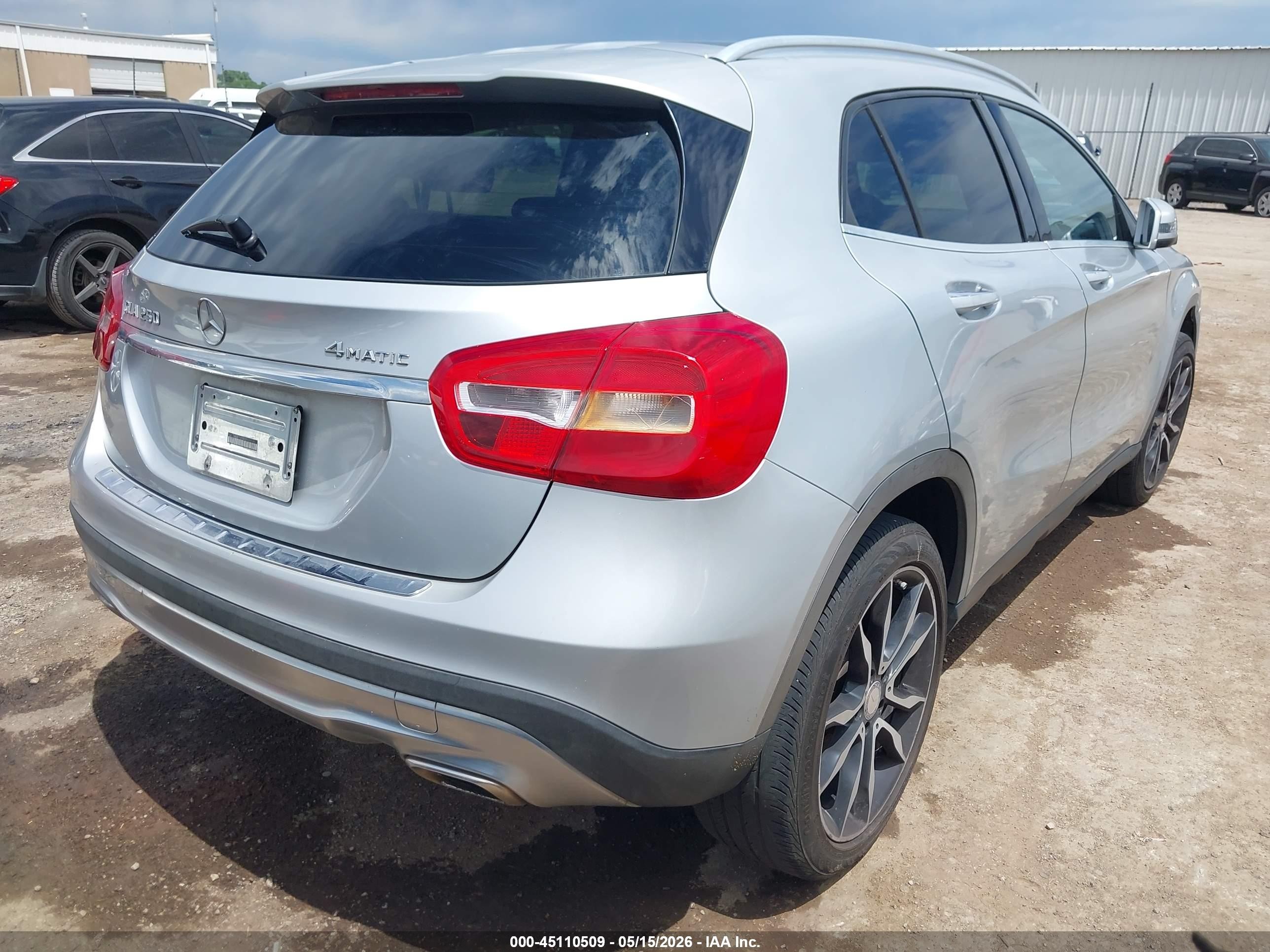 2015 Mercedes-benz Gla 250 4matic Silver vin: WDCTG4GB7FJ178721
