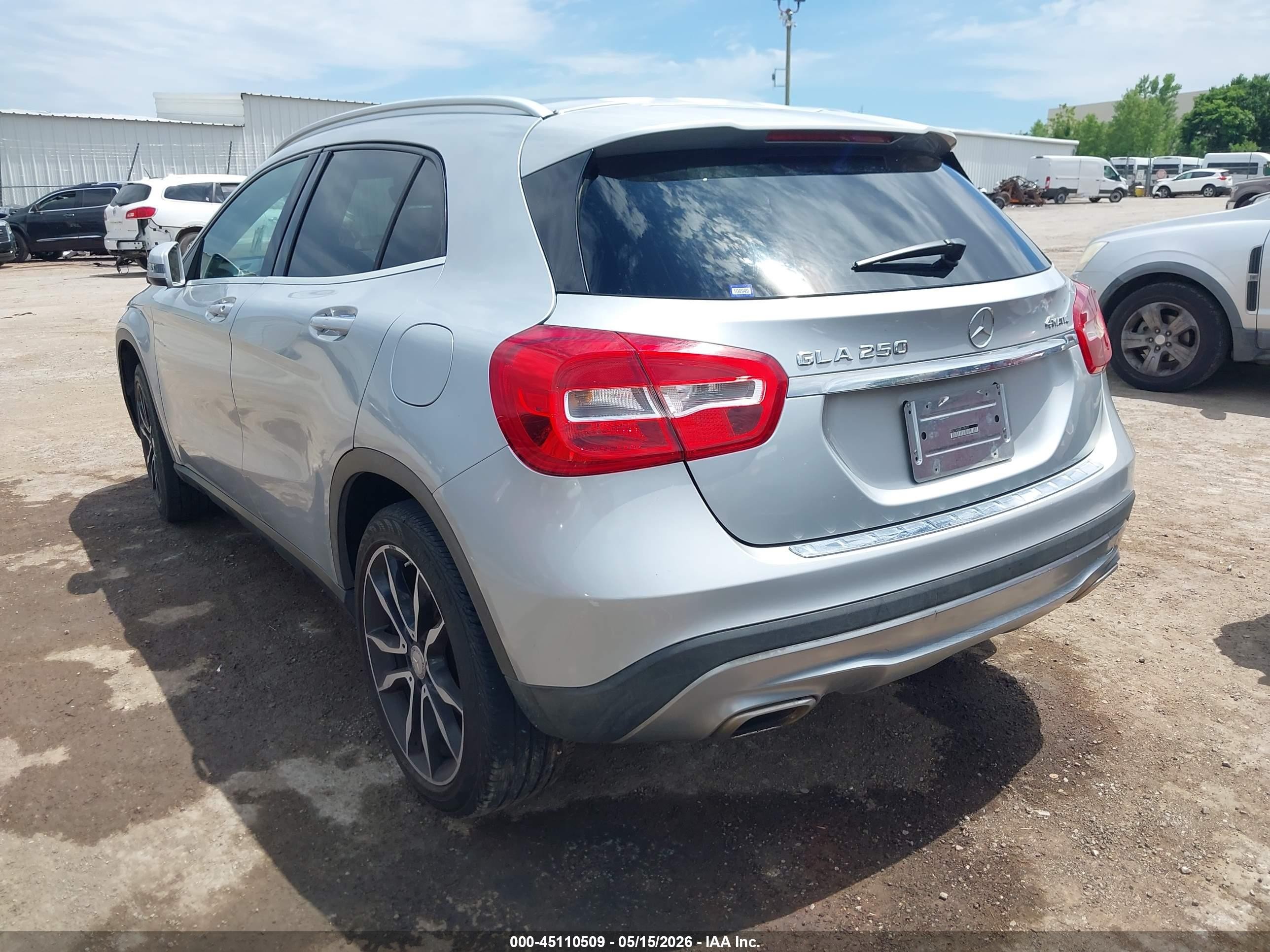 2015 Mercedes-benz Gla 250 4matic Silver vin: WDCTG4GB7FJ178721