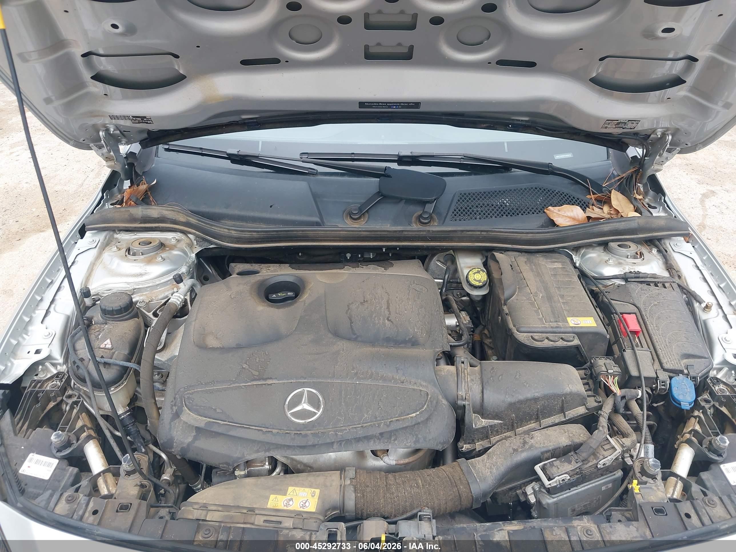 2015 Mercedes-benz Gla 250 4matic Серебряный vin: WDCTG4GB7FJ183210