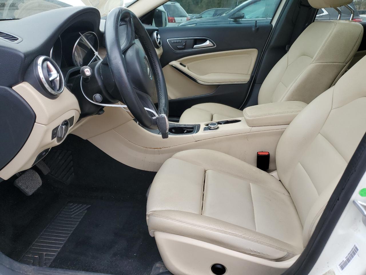 2017 Mercedes-benz Gla 250 4matic White vin: WDCTG4GB7HJ302005