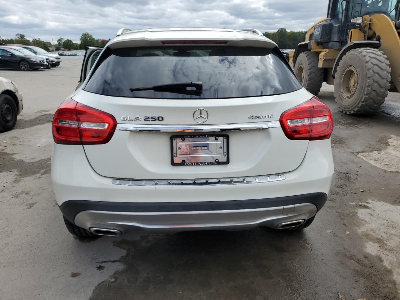 2017 Mercedes-benz Gla 250 4matic White vin: WDCTG4GB7HJ302005