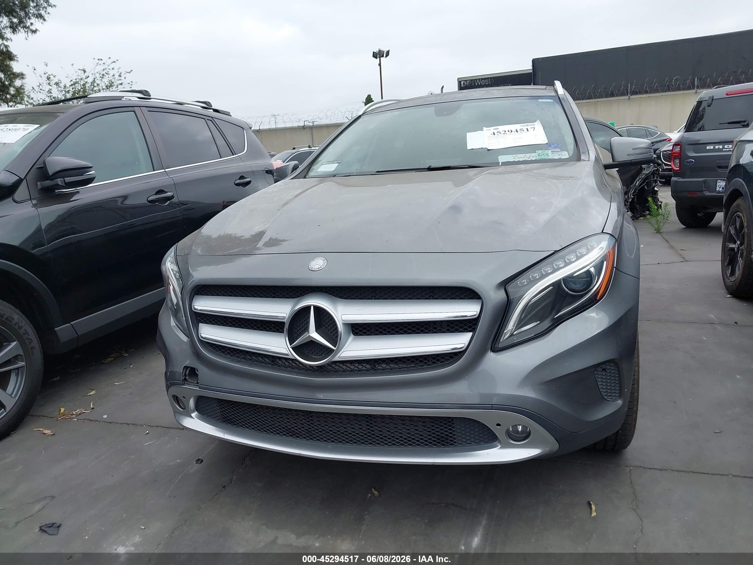 2015 Mercedes-benz Gla 250 4matic Gray vin: WDCTG4GB8FJ026933