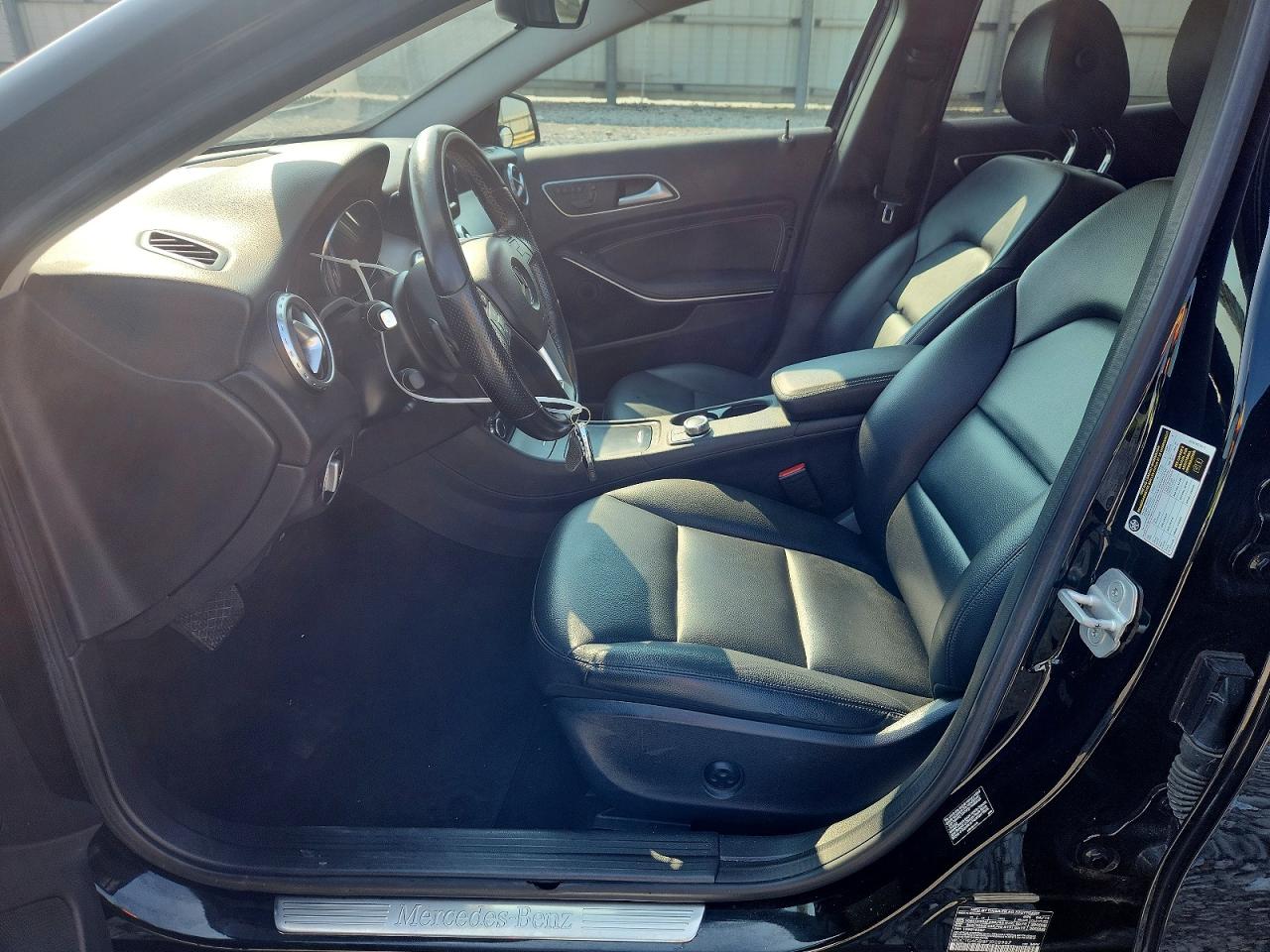 2015 Mercedes-benz Gla 250 4matic Black vin: WDCTG4GB8FJ028987
