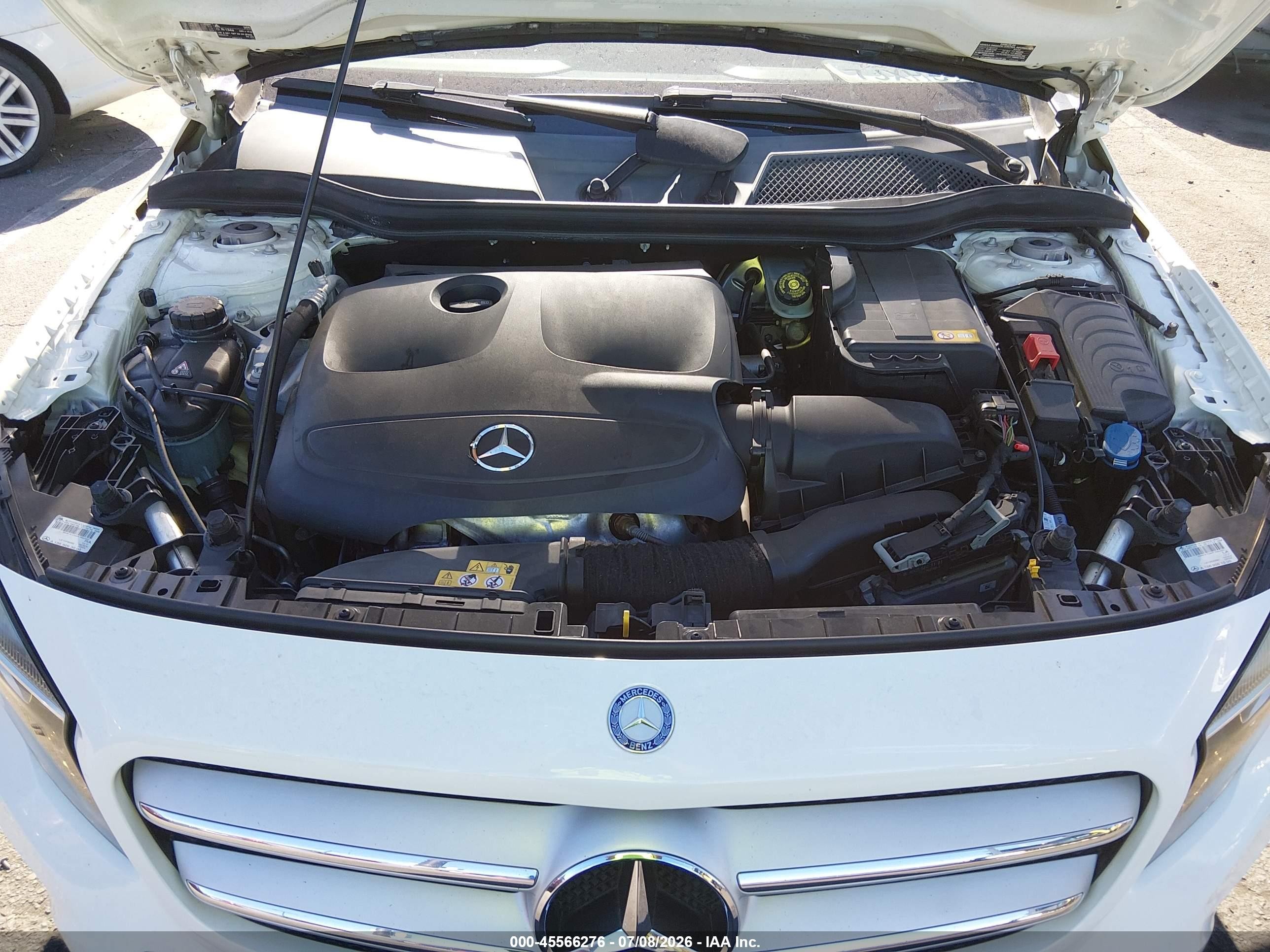 2015 Mercedes-benz Gla 250 4matic White vin: WDCTG4GB8FJ083908