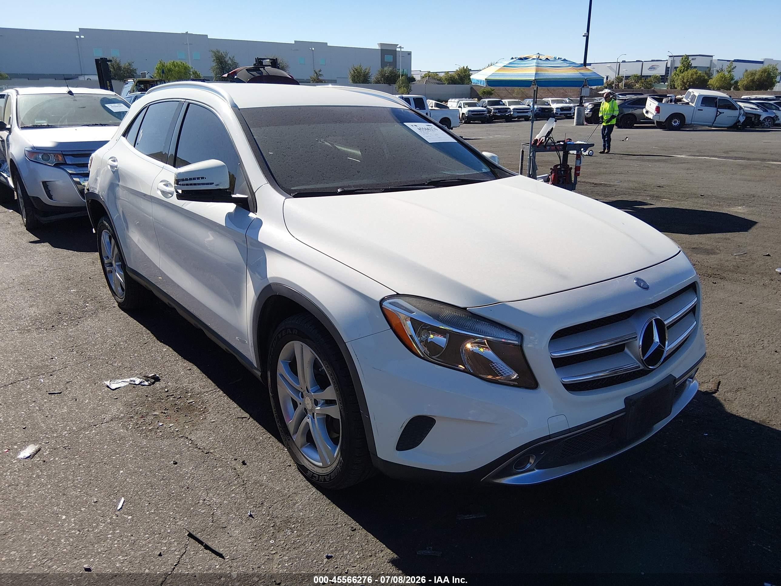 2015 Mercedes-benz Gla 250 4matic White vin: WDCTG4GB8FJ083908