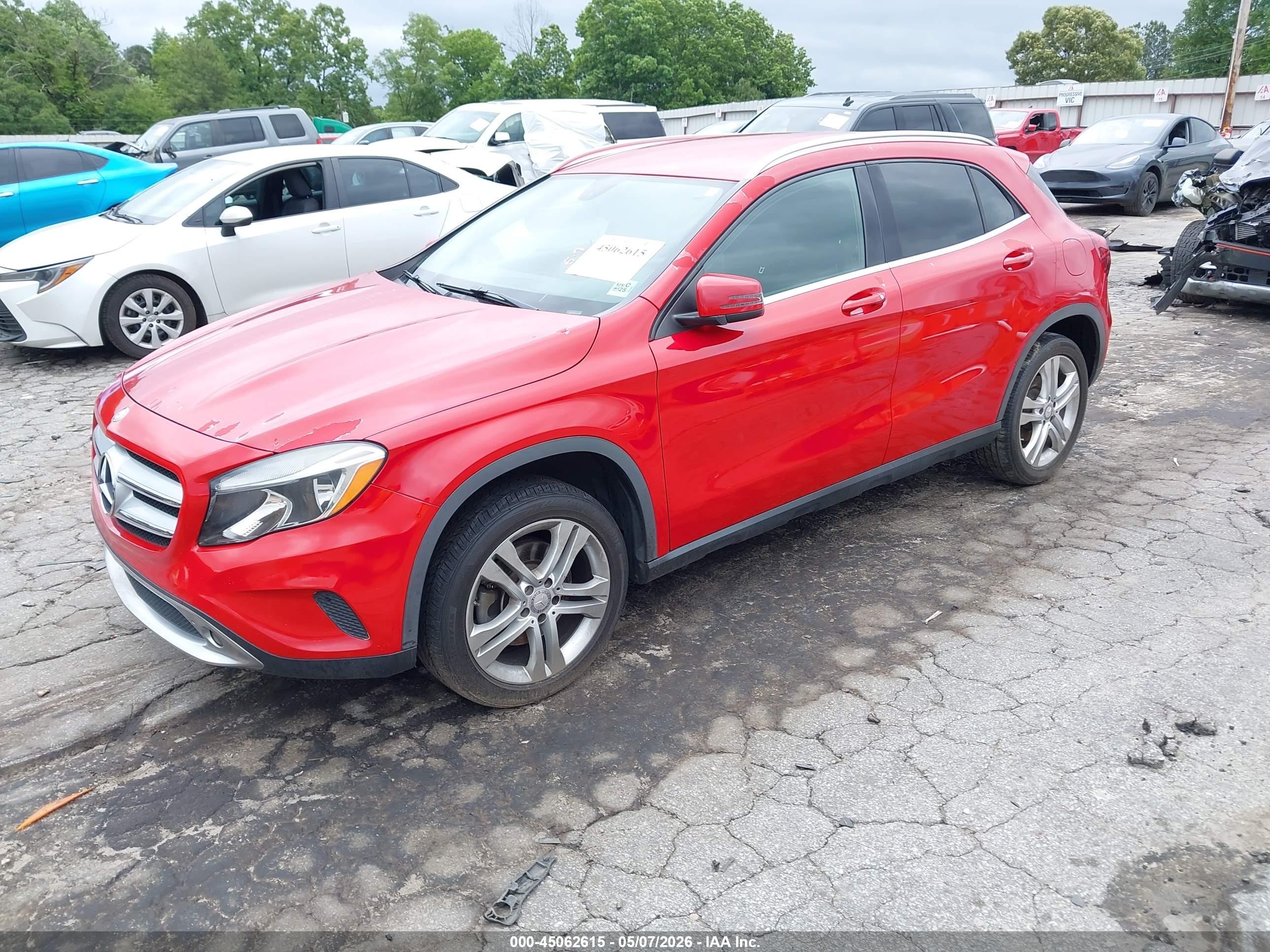 2015 Mercedes-benz Gla 250 4matic Red vin: WDCTG4GB8FJ115045