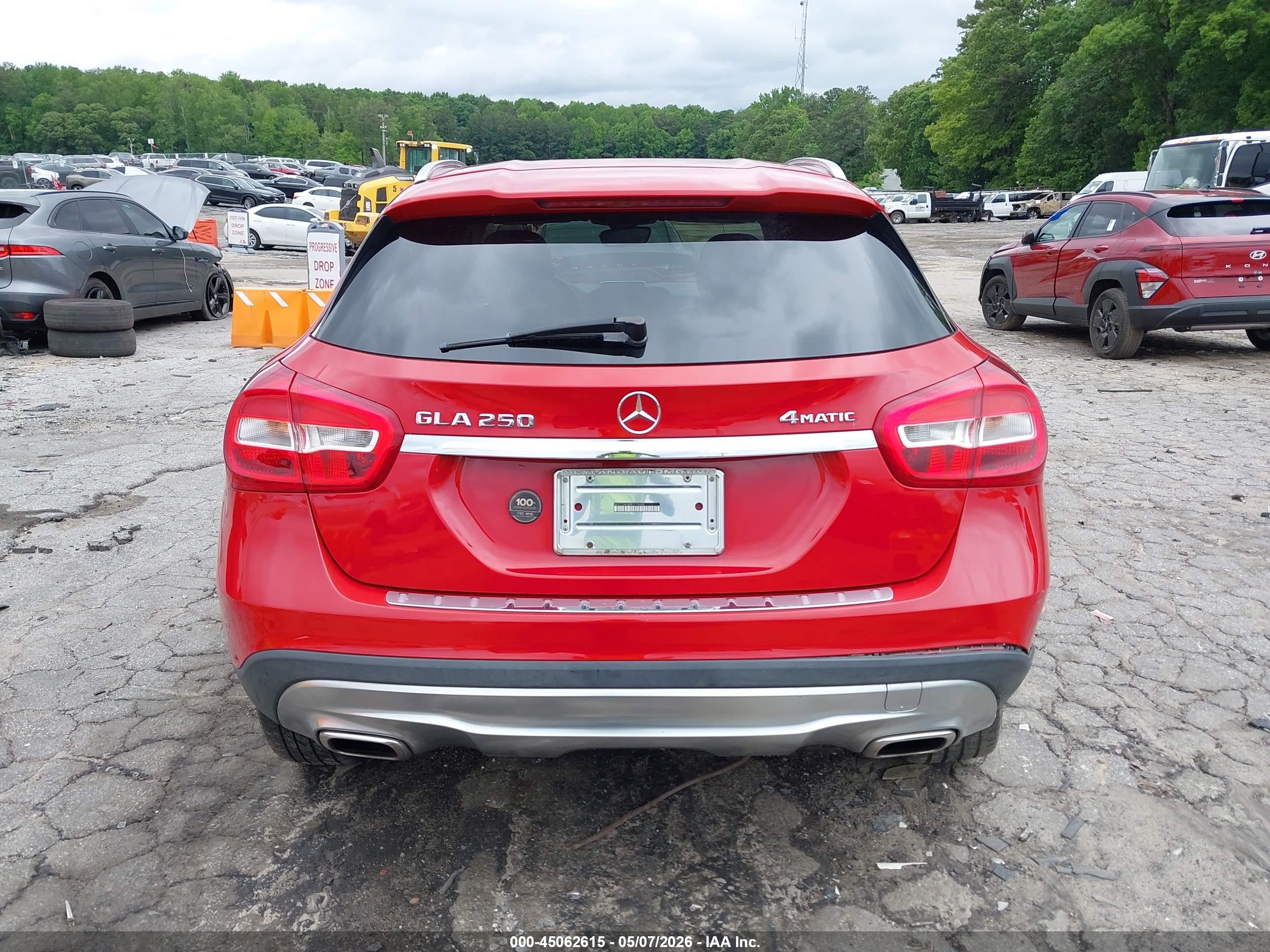 2015 Mercedes-benz Gla 250 4matic Red vin: WDCTG4GB8FJ115045
