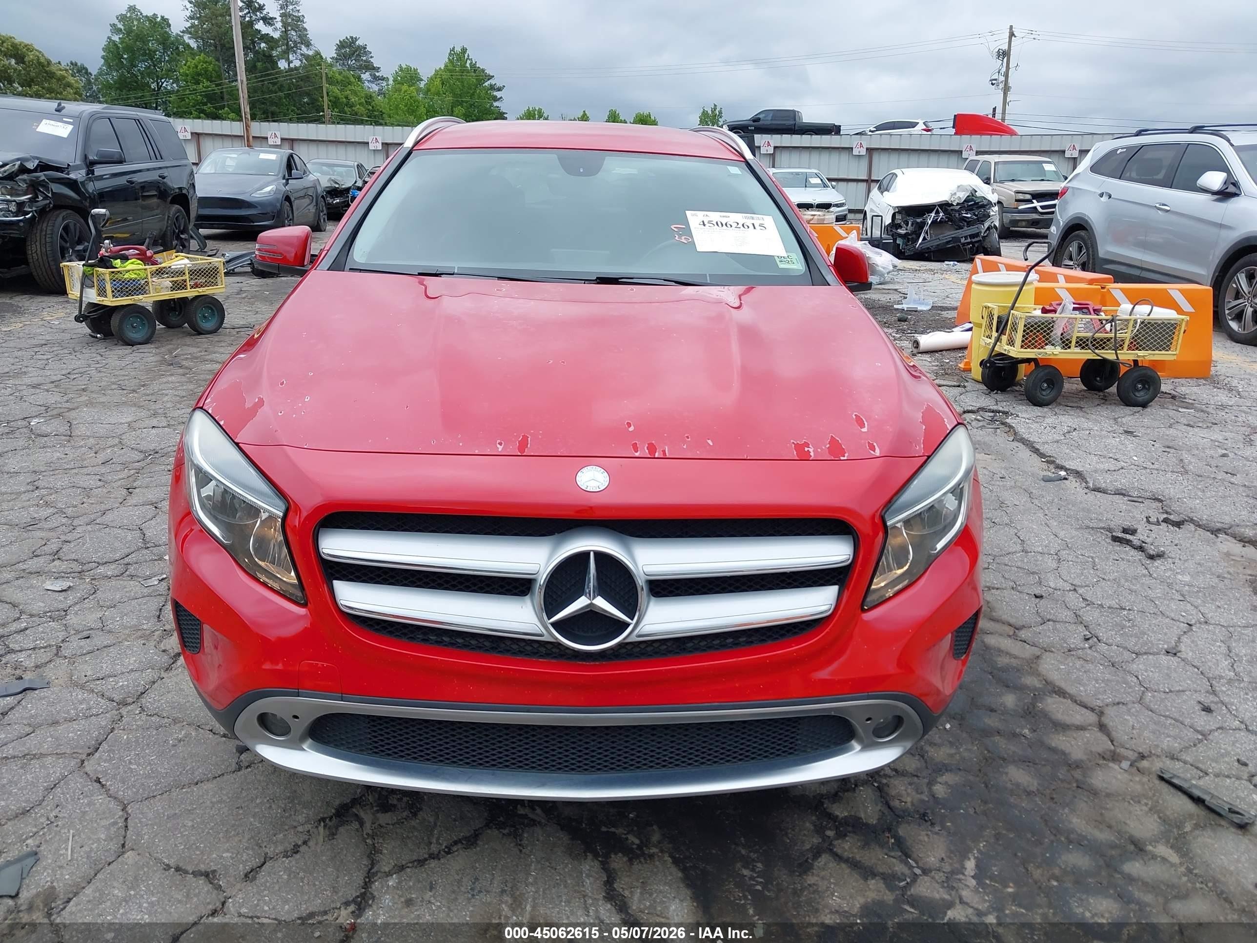 2015 Mercedes-benz Gla 250 4matic Red vin: WDCTG4GB8FJ115045