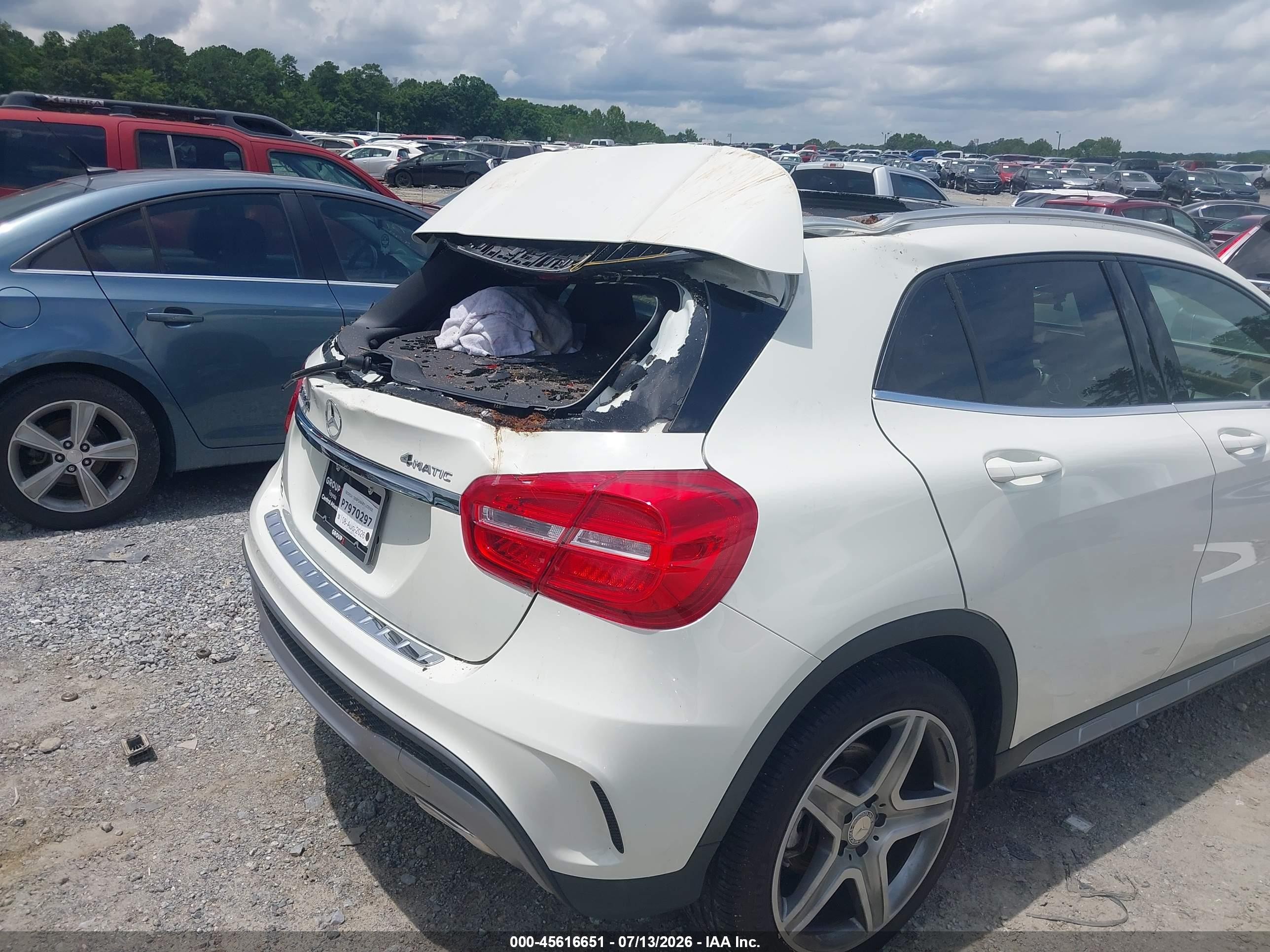 2015 Mercedes-benz Gla 250 4matic White vin: WDCTG4GB8FJ127681
