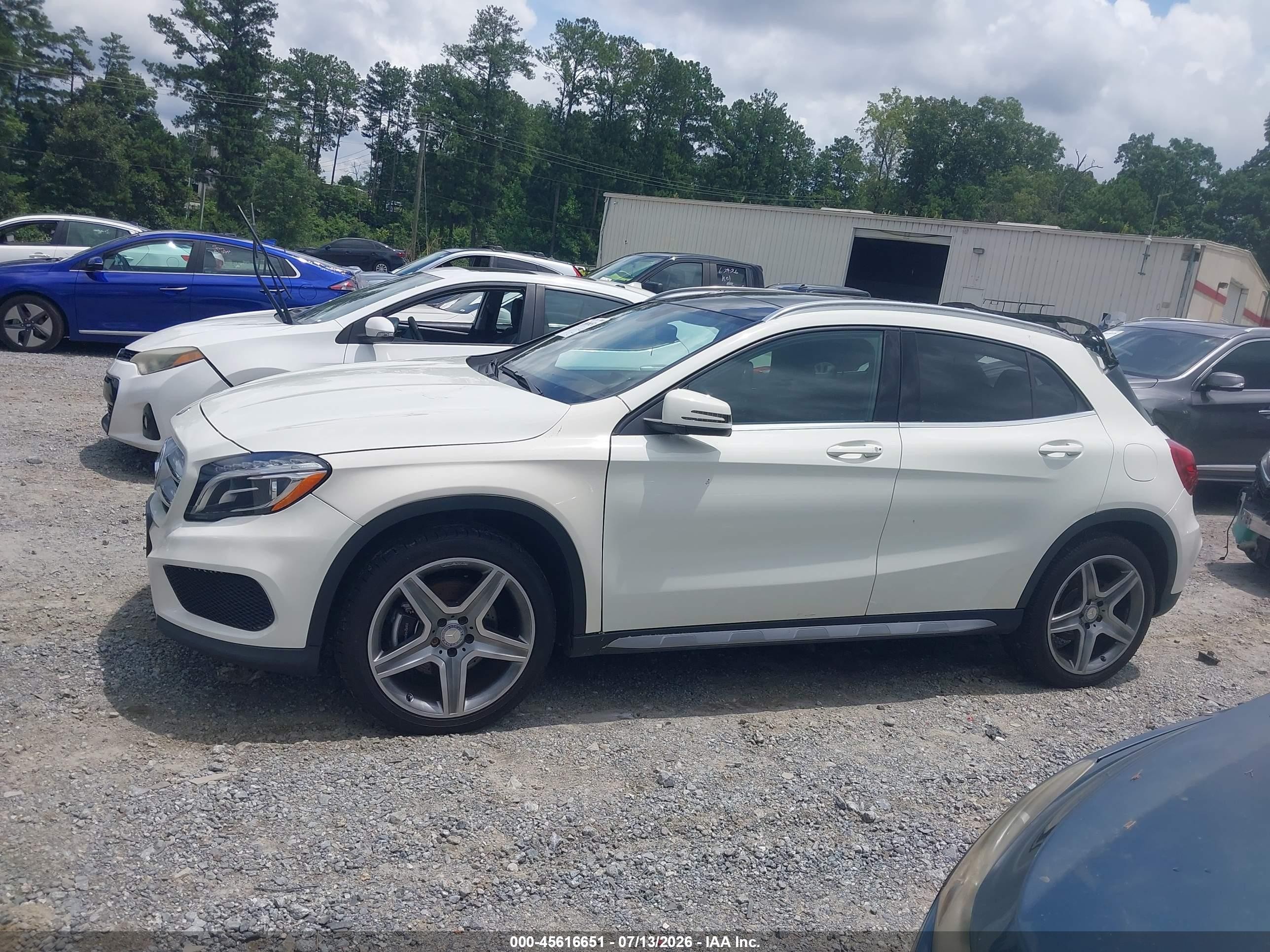 2015 Mercedes-benz Gla 250 4matic White vin: WDCTG4GB8FJ127681