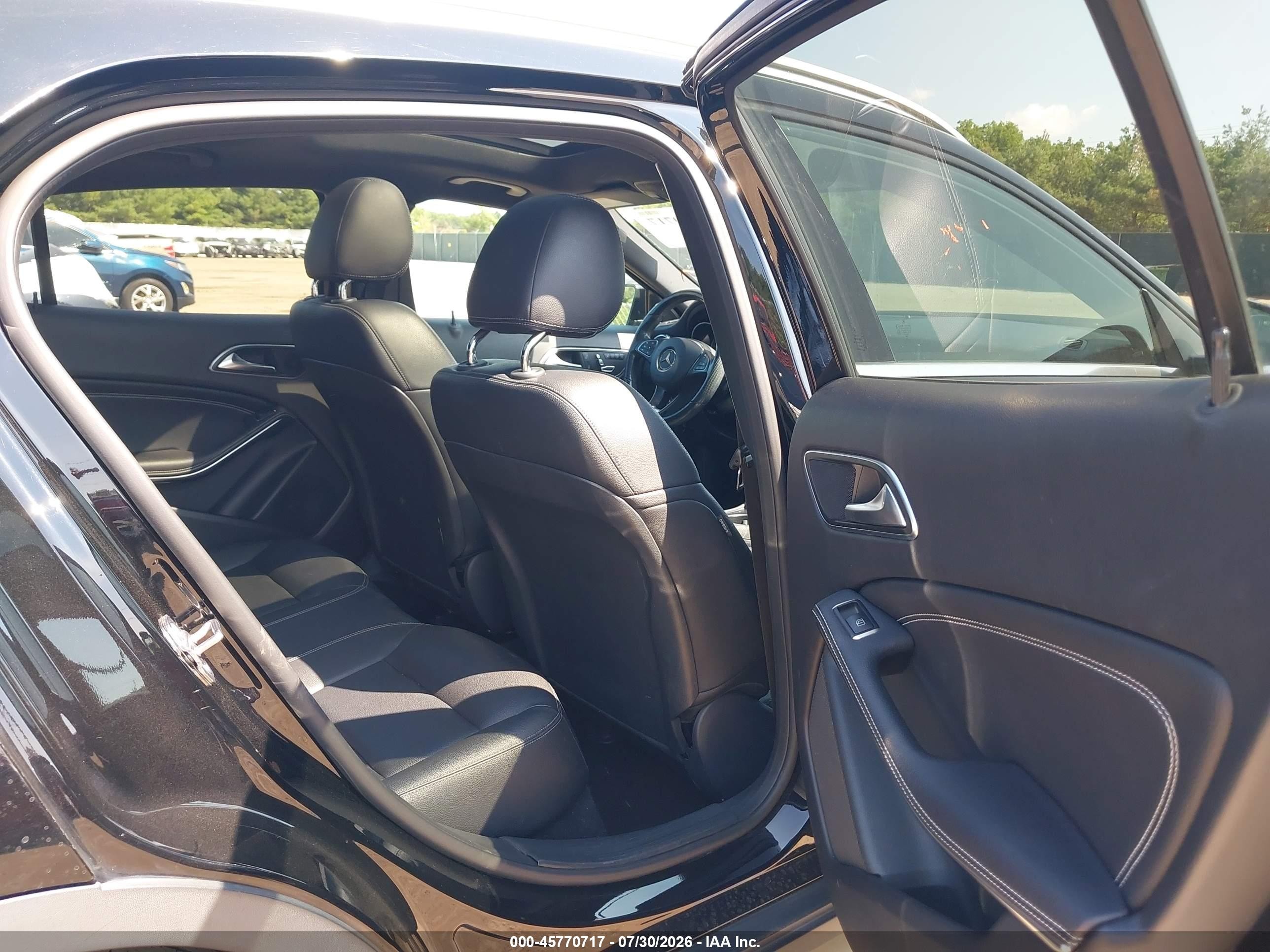 2019 Mercedes-benz Gla 250 4matic Черный vin: WDCTG4GB8KJ550237