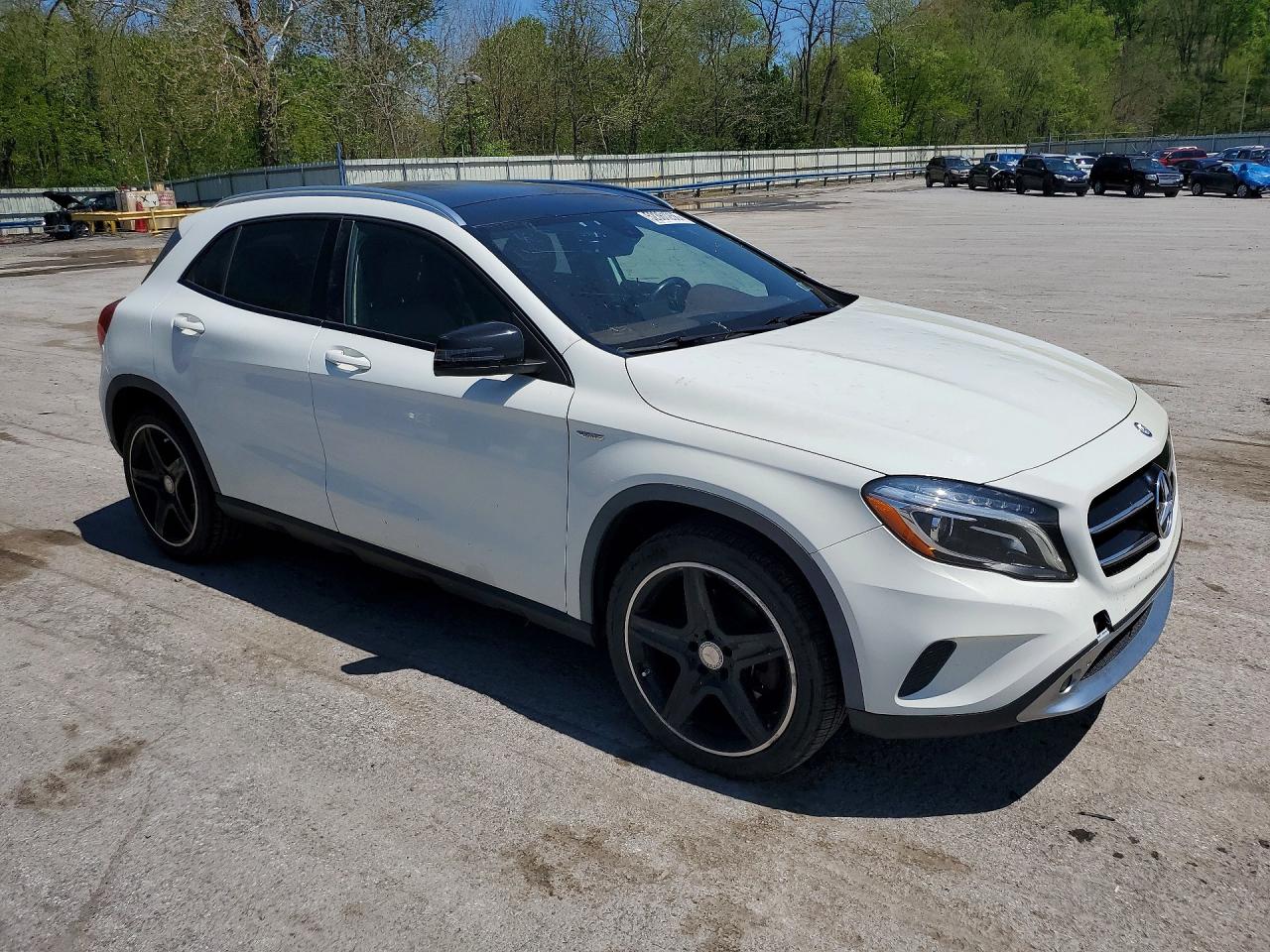 2015 Mercedes-benz Gla 250 4matic White vin: WDCTG4GB9FJ039092
