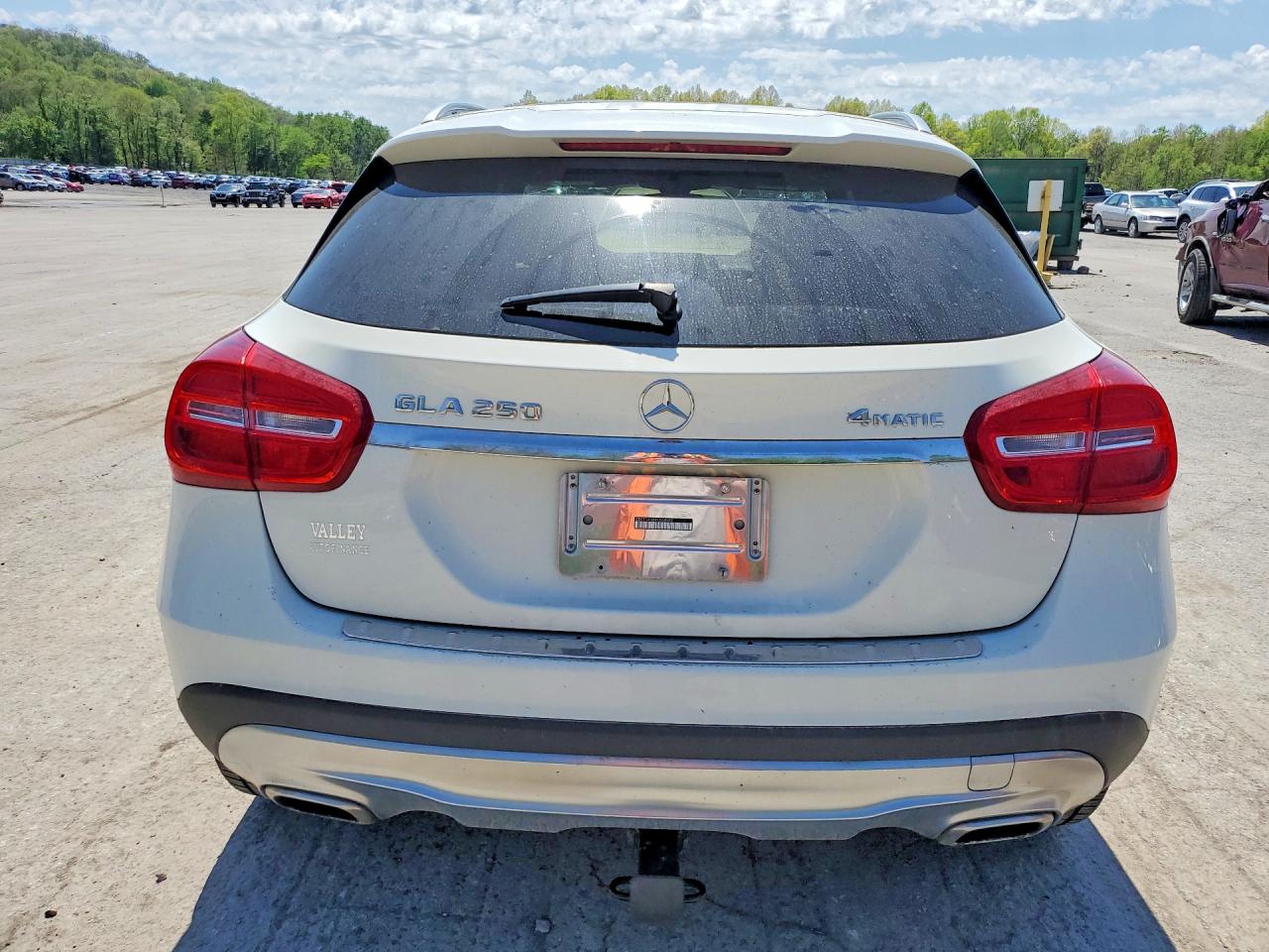 2015 Mercedes-benz Gla 250 4matic White vin: WDCTG4GB9FJ039092