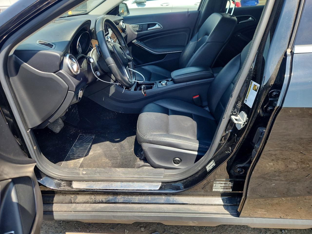2015 Mercedes-benz Gla 250 4matic Black vin: WDCTG4GB9FJ110775