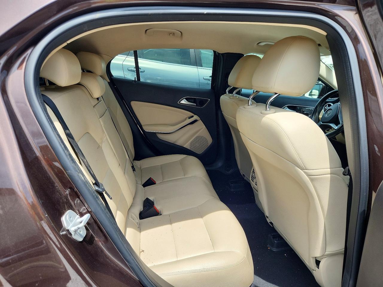 2015 Mercedes-benz Gla 250 4matic Brown vin: WDCTG4GB9FJ176940