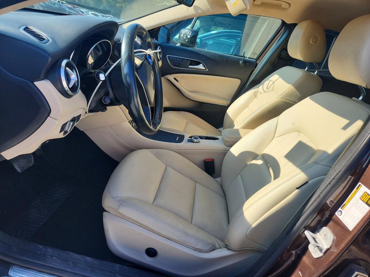2015 Mercedes-benz Gla 250 4matic Brown vin: WDCTG4GB9FJ176940