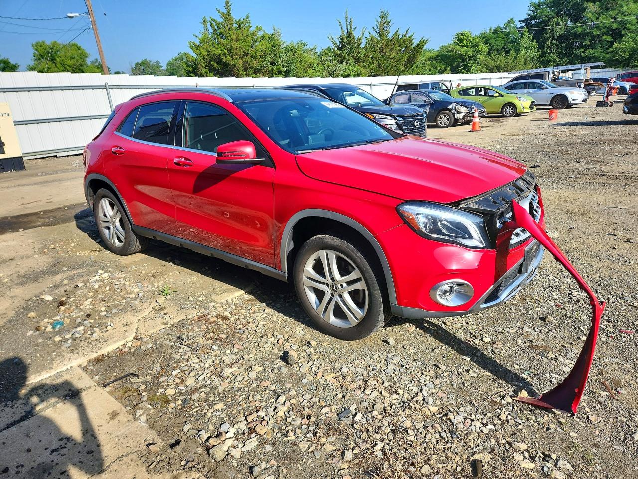 2019 Mercedes-benz Gla 250 4matic Red vin: WDCTG4GB9KJ550473
