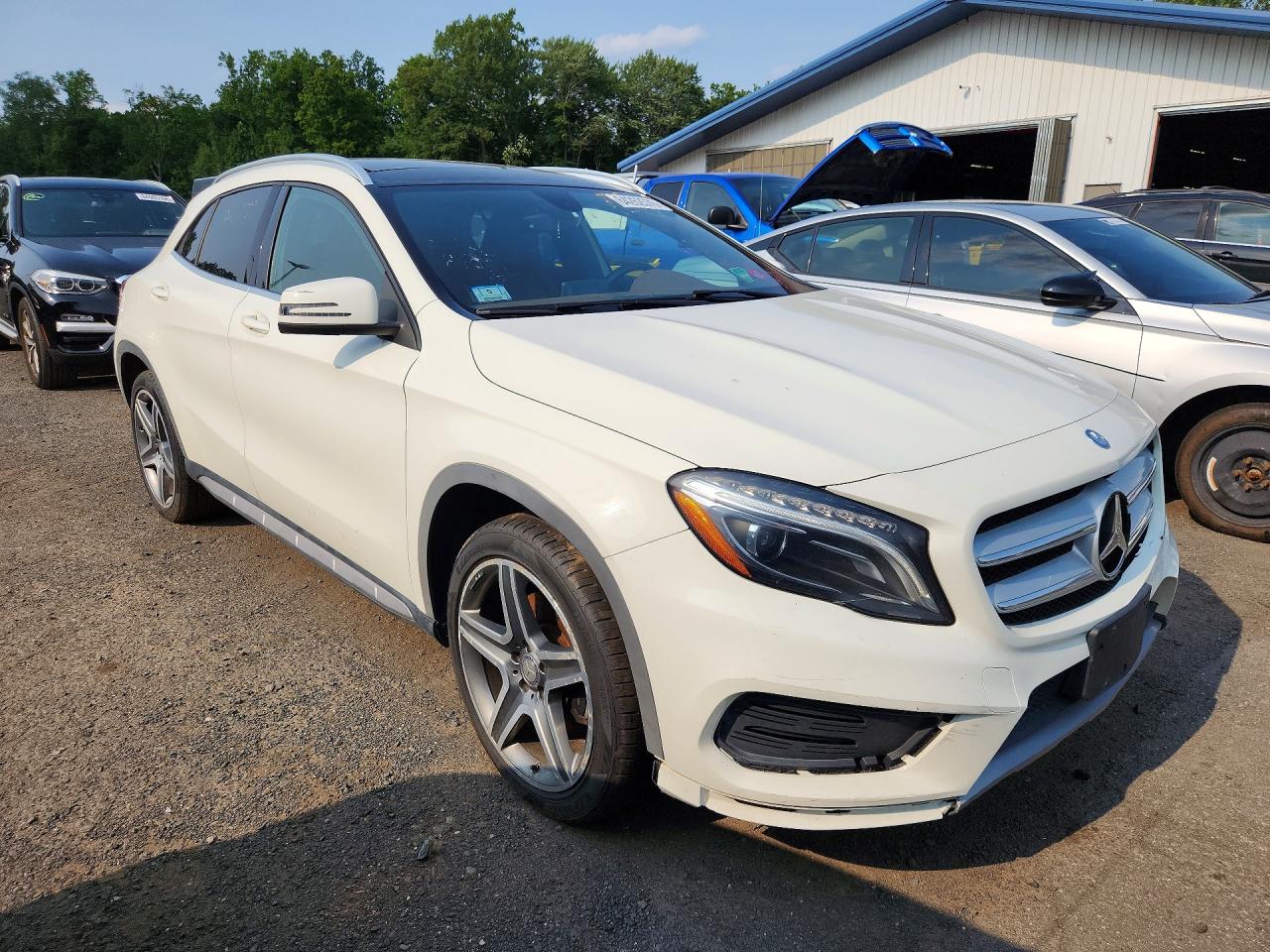 2015 Mercedes-benz Gla 250 4matic White vin: WDCTG4GBXFJ039814