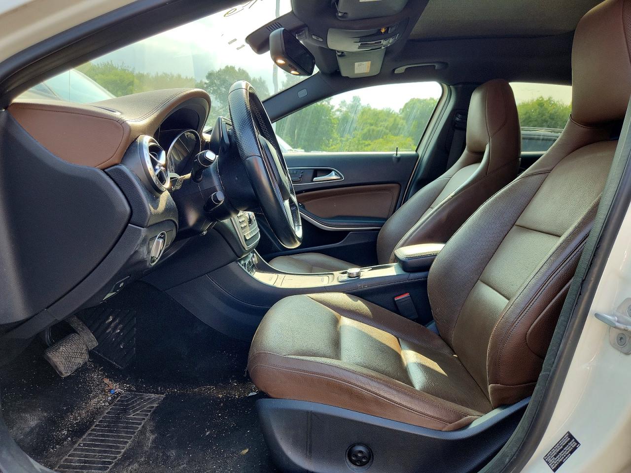 2015 Mercedes-benz Gla 250 4matic White vin: WDCTG4GBXFJ039814