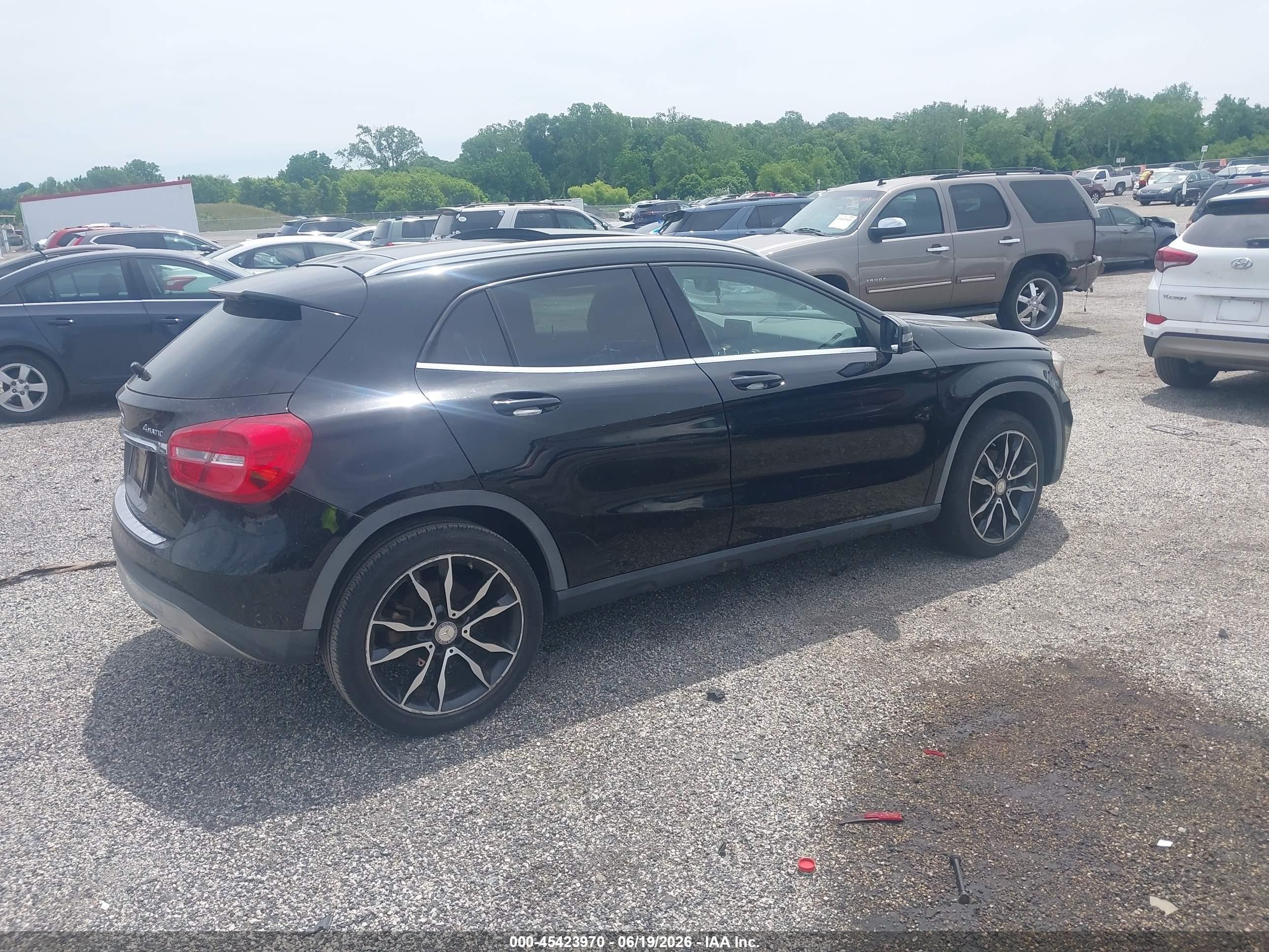 2015 Mercedes-benz Gla 250 4matic Black vin: WDCTG4GBXFJ059299
