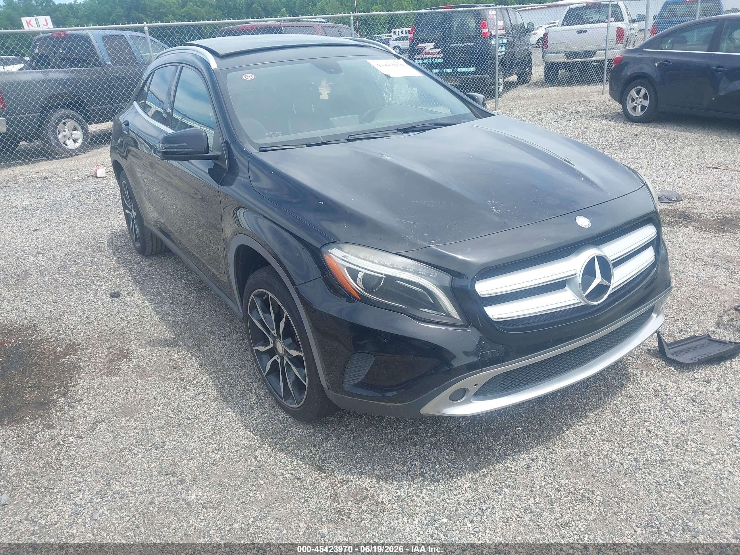 2015 Mercedes-benz Gla 250 4matic Black vin: WDCTG4GBXFJ059299
