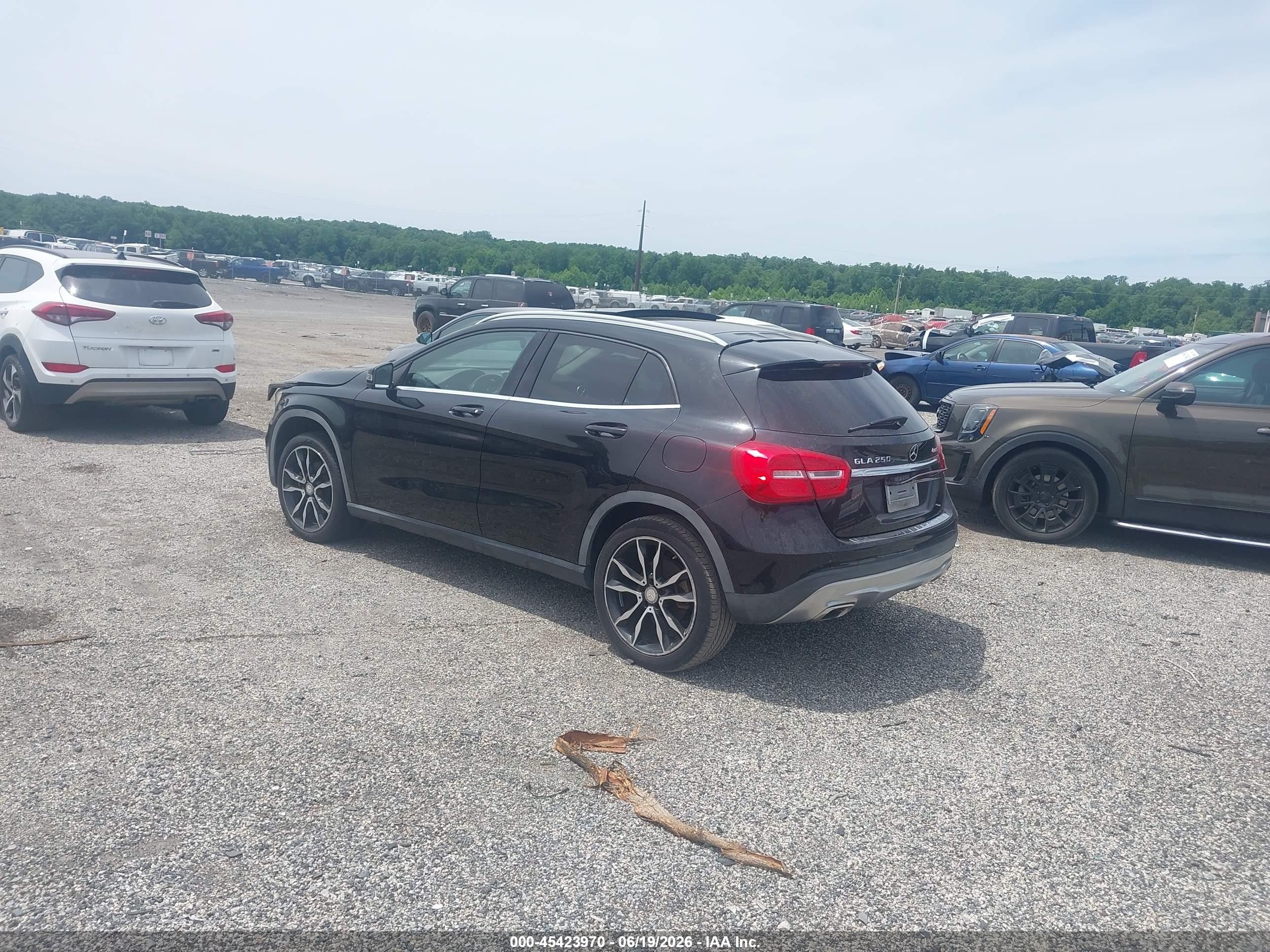 2015 Mercedes-benz Gla 250 4matic Black vin: WDCTG4GBXFJ059299