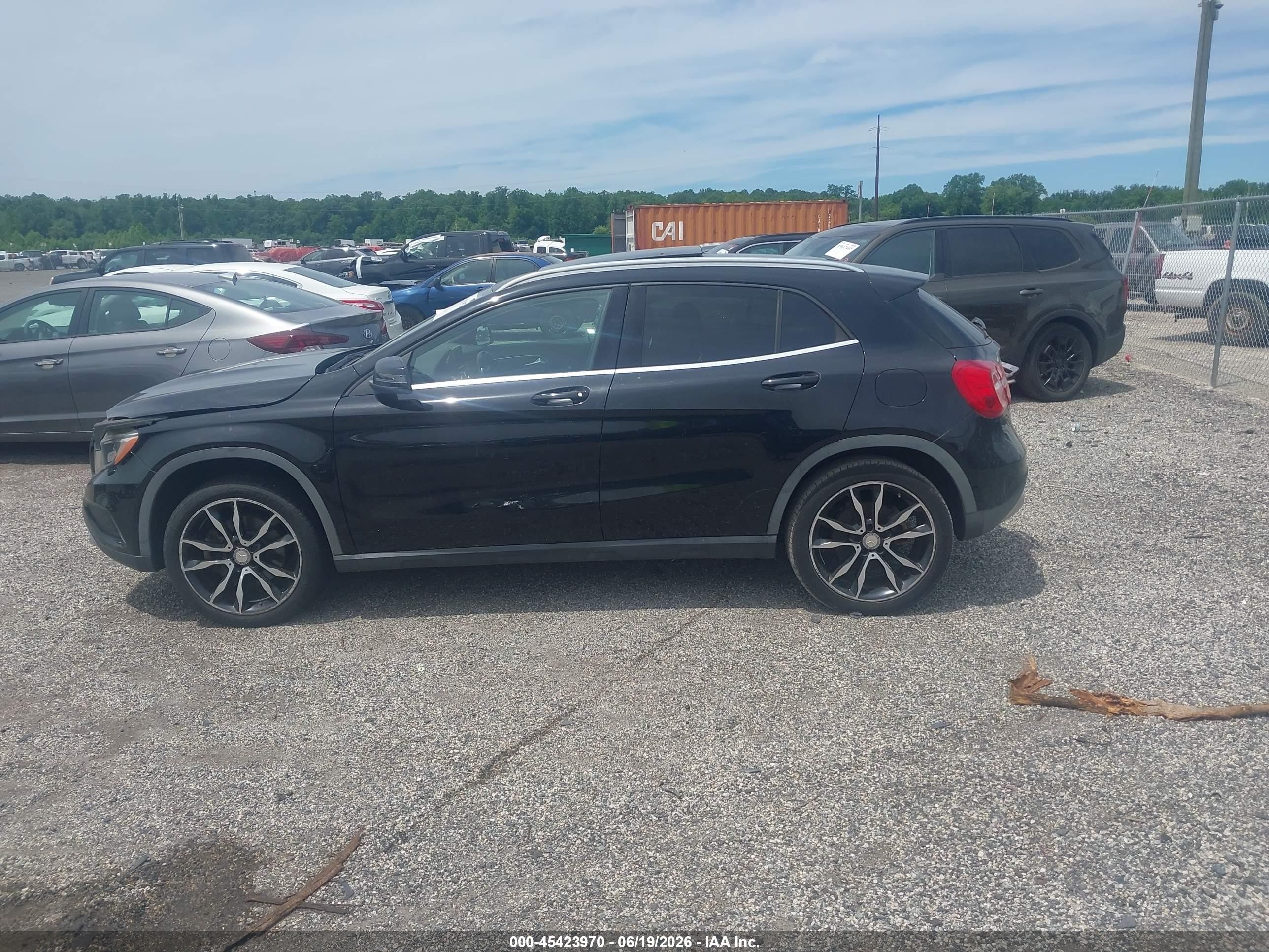 2015 Mercedes-benz Gla 250 4matic Black vin: WDCTG4GBXFJ059299
