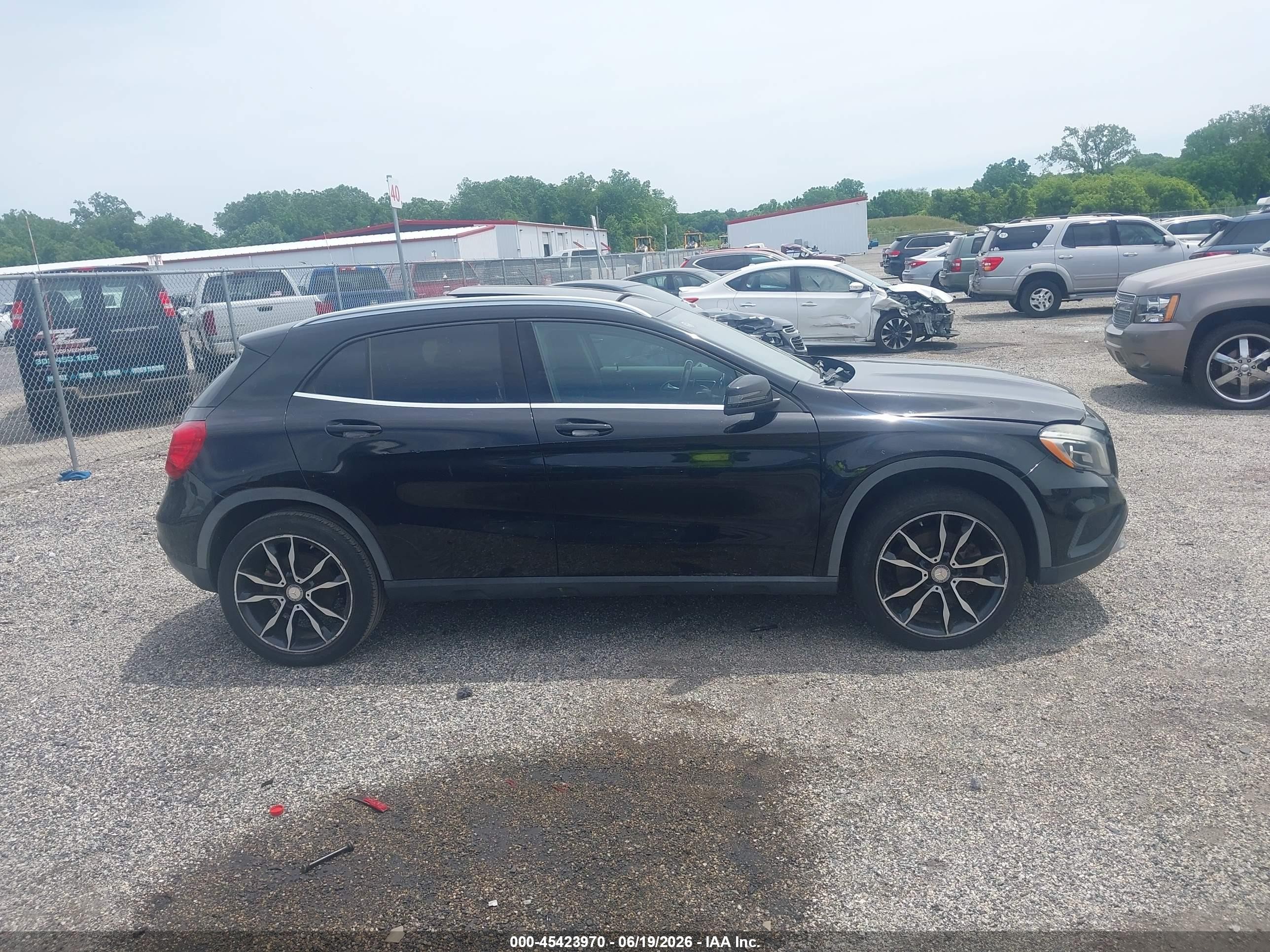 2015 Mercedes-benz Gla 250 4matic Black vin: WDCTG4GBXFJ059299