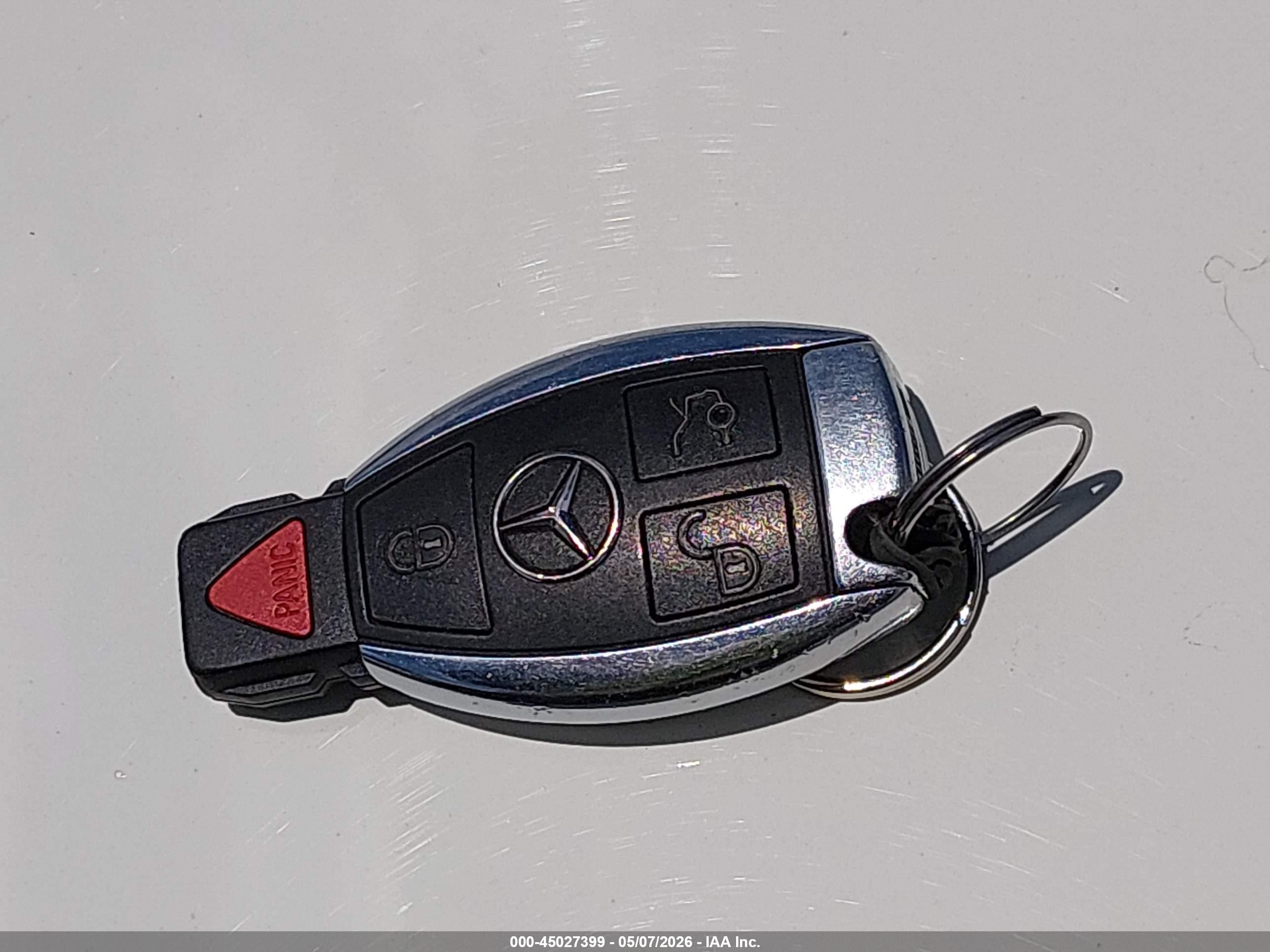 2015 Mercedes-benz Gla 250 4matic White vin: WDCTG4GBXFJ090603