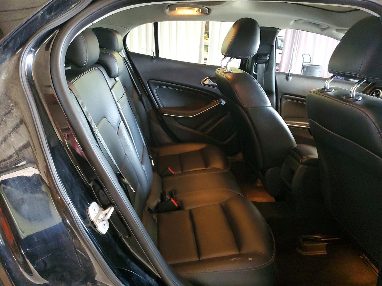 2015 Mercedes-benz Gla 250 4matic Black vin: WDCTG4GBXFJ109084