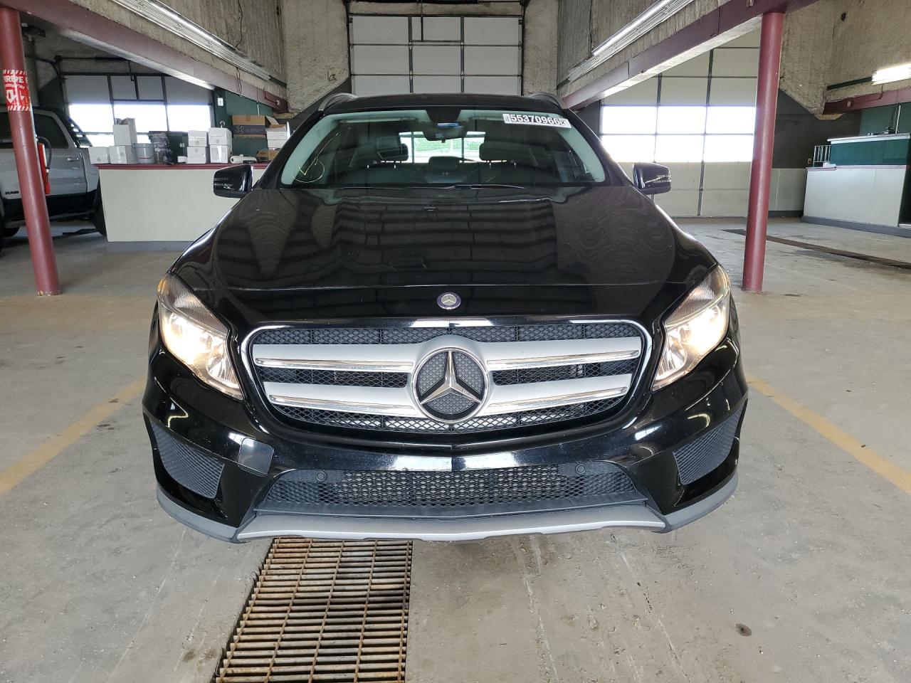 2015 Mercedes-benz Gla 250 4matic Black vin: WDCTG4GBXFJ109084 Damage: Hood, Chipped, 2