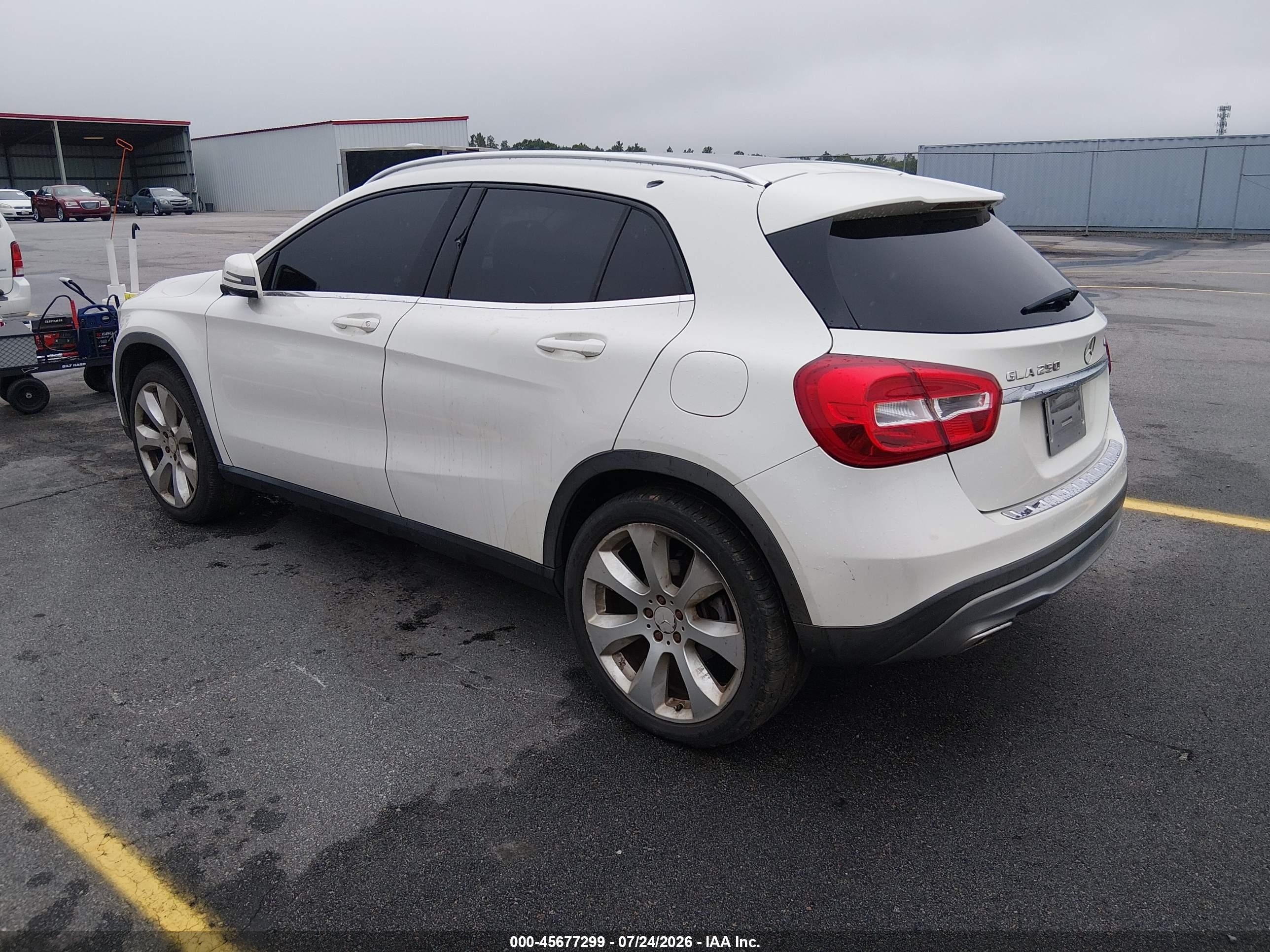 2015 Mercedes-benz Gla 250 4matic White vin: WDCTG4GBXFJ117945