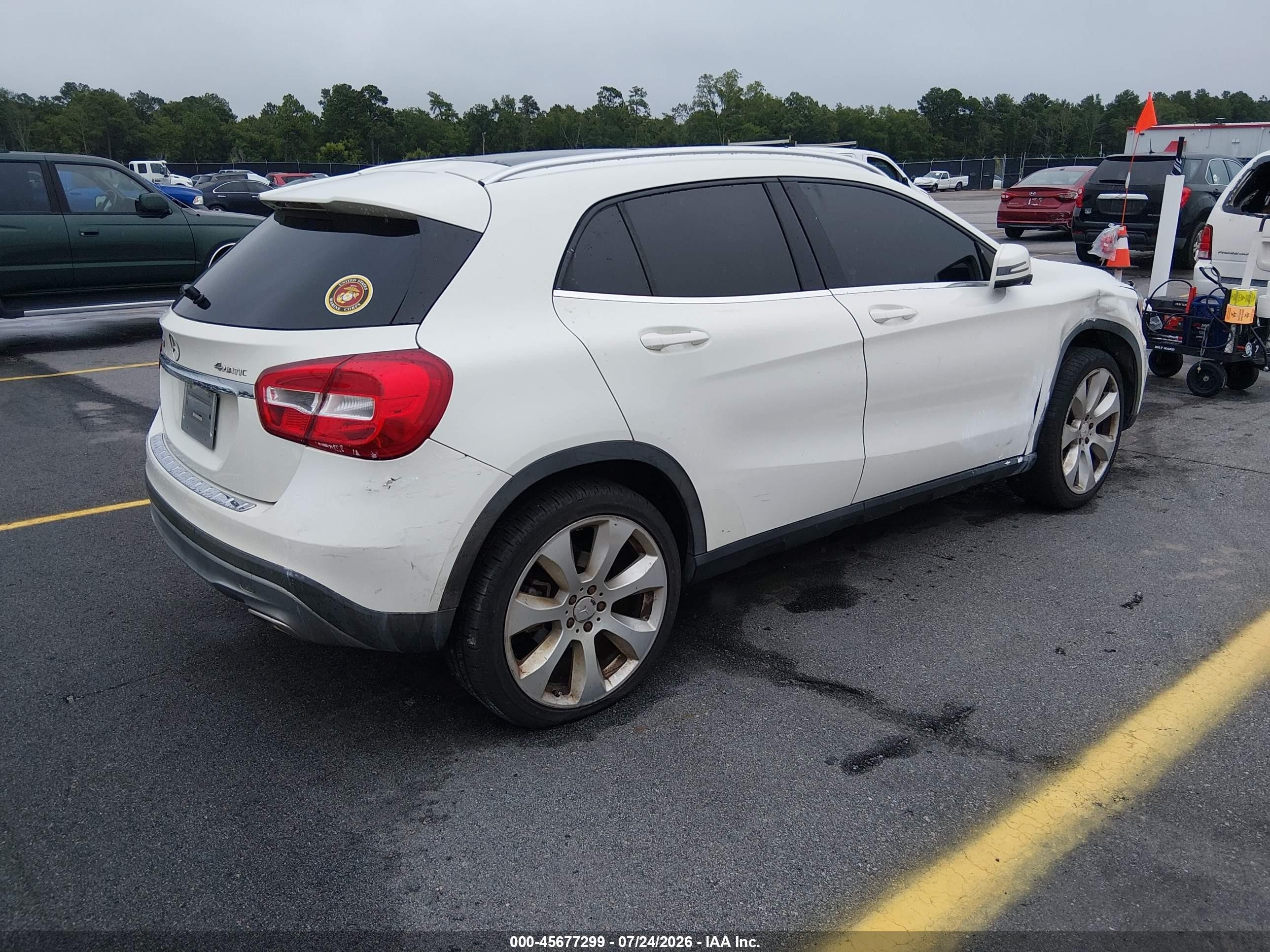 2015 Mercedes-benz Gla 250 4matic White vin: WDCTG4GBXFJ117945
