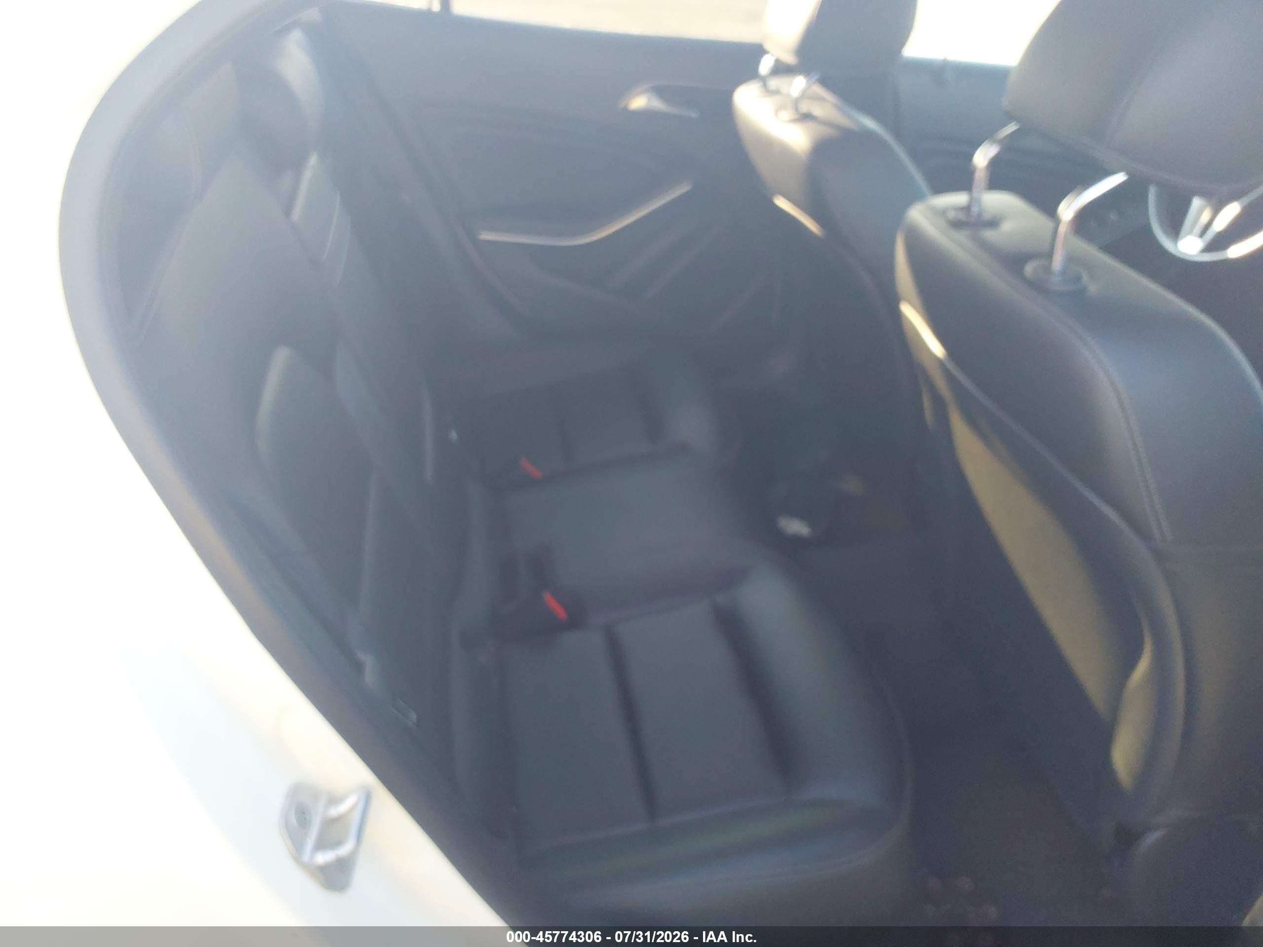 2015 Mercedes-benz Gla 250 4matic White vin: WDCTG4GBXFJ152226