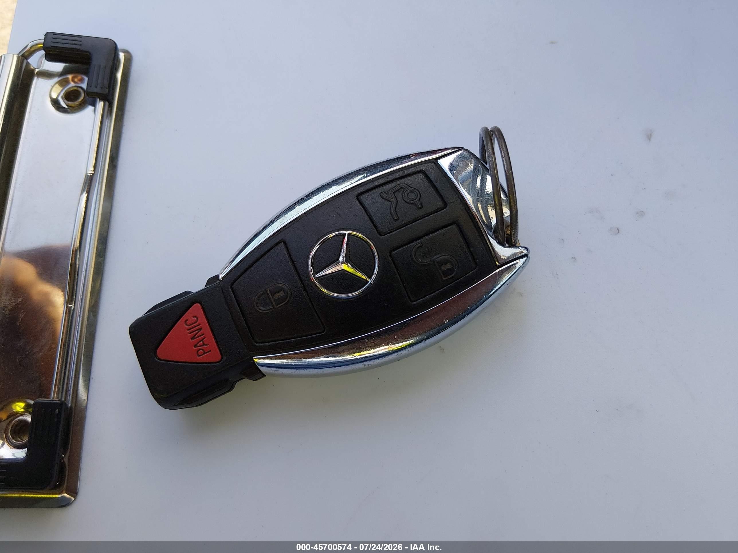 2015 Mercedes-benz Gla 250 4matic Red vin: WDCTG4GBXFJ167910