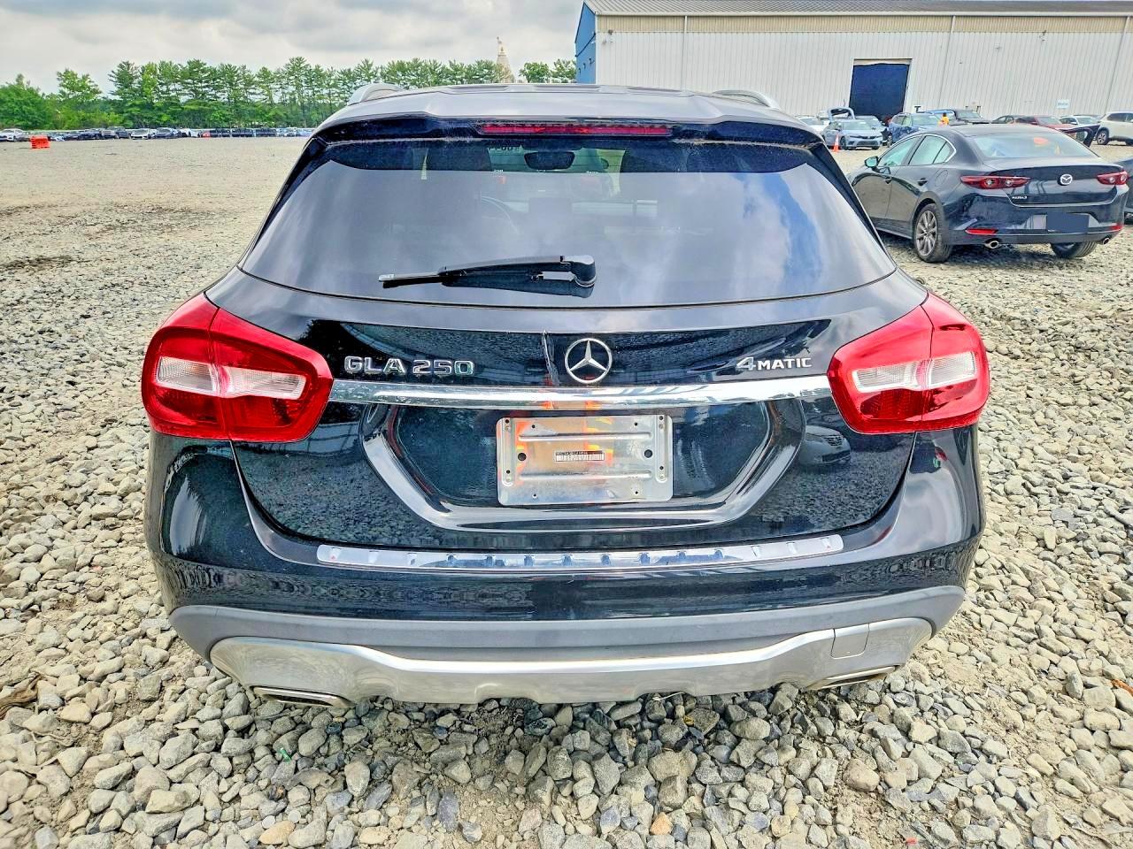 2018 Mercedes-benz Gla 250 4matic Black vin: WDCTG4GBXJJ418594