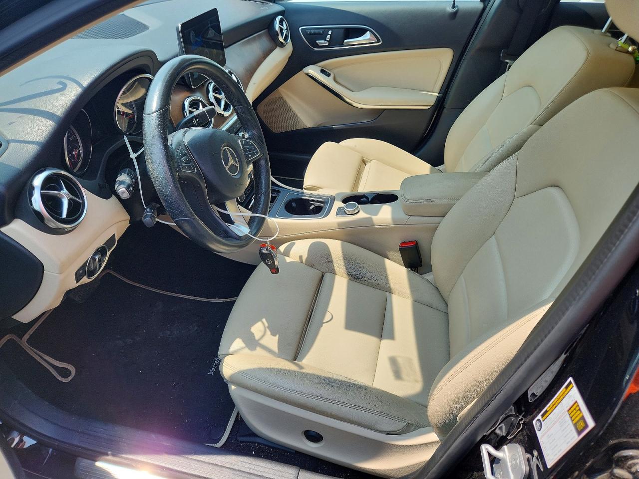2018 Mercedes-benz Gla 250 4matic Black vin: WDCTG4GBXJJ418594