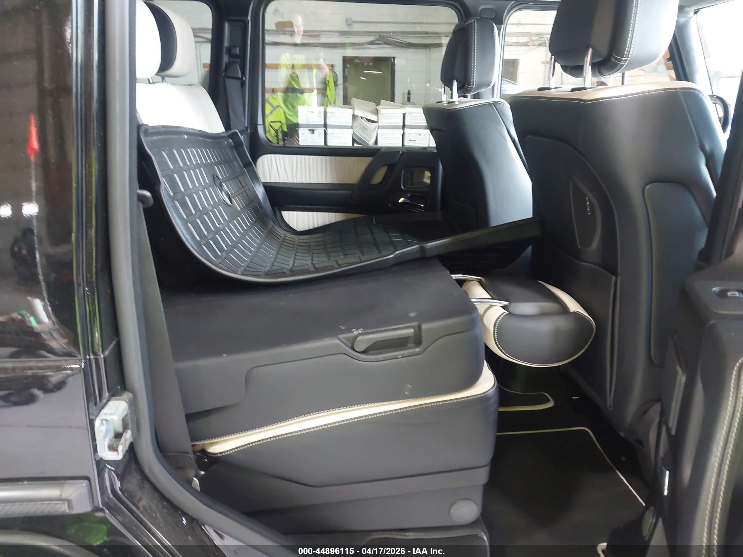 2012 Mercedes-benz G 550 Black vin: WDCYC3HF6CX196598