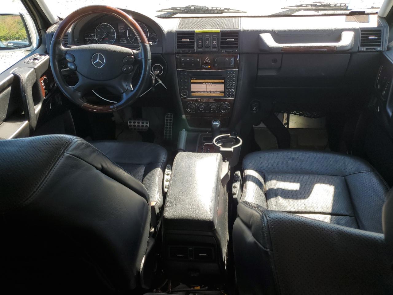 2011 Mercedes-benz G 550 Silver vin: WDCYC3HFXBX188535