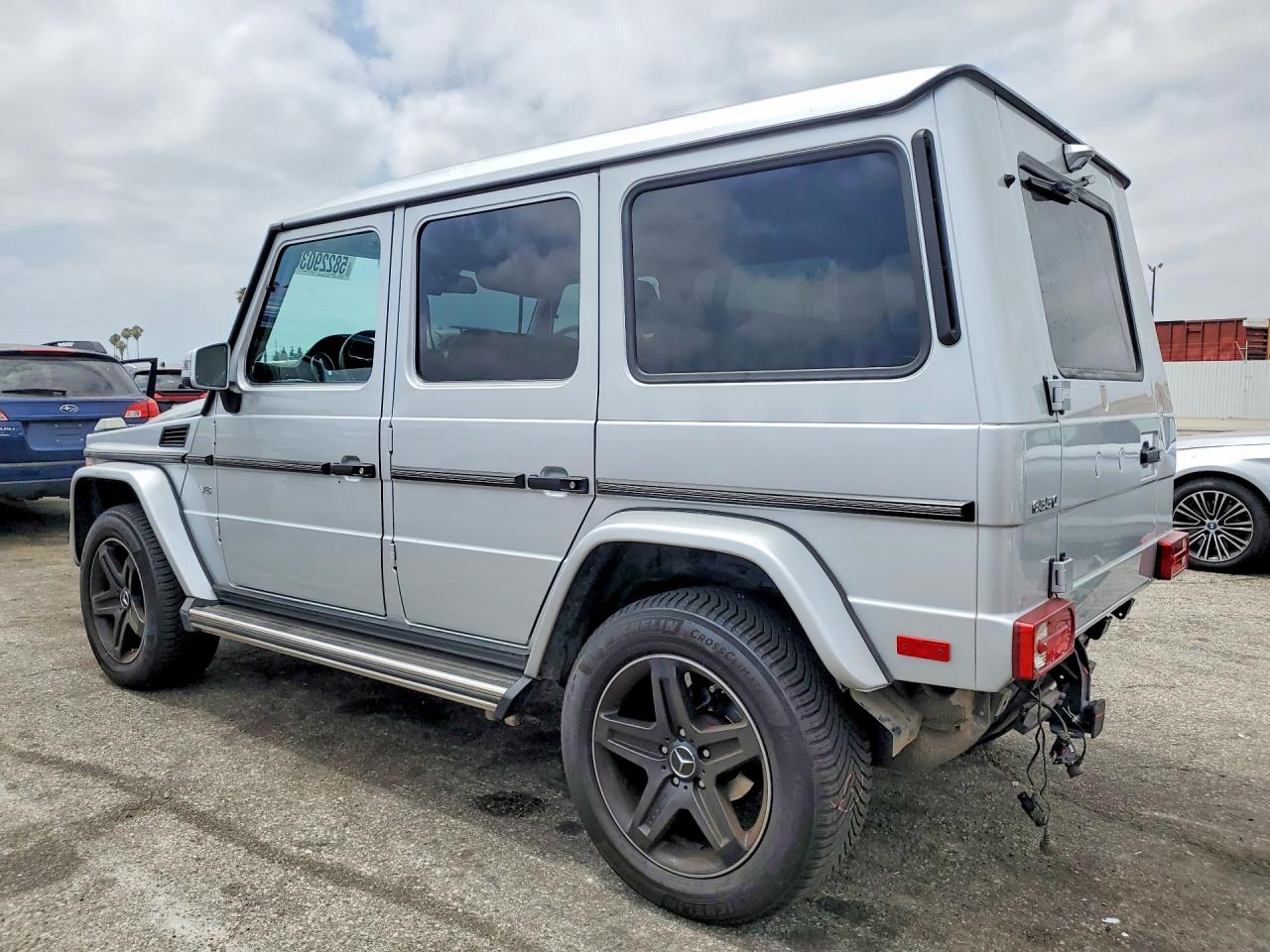2017 Mercedes-benz G 550 Silver vin: WDCYC3KF8HX275223